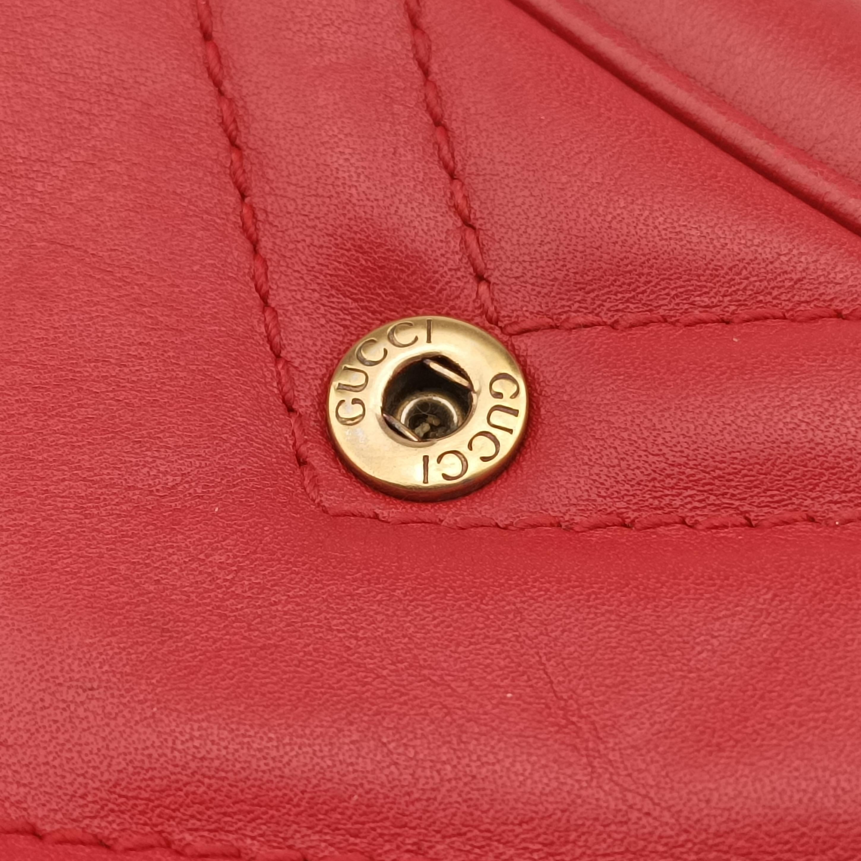 Pre-owned Gucci GG Marmont Red Leather 476433 shoulderbag | stylenewstar