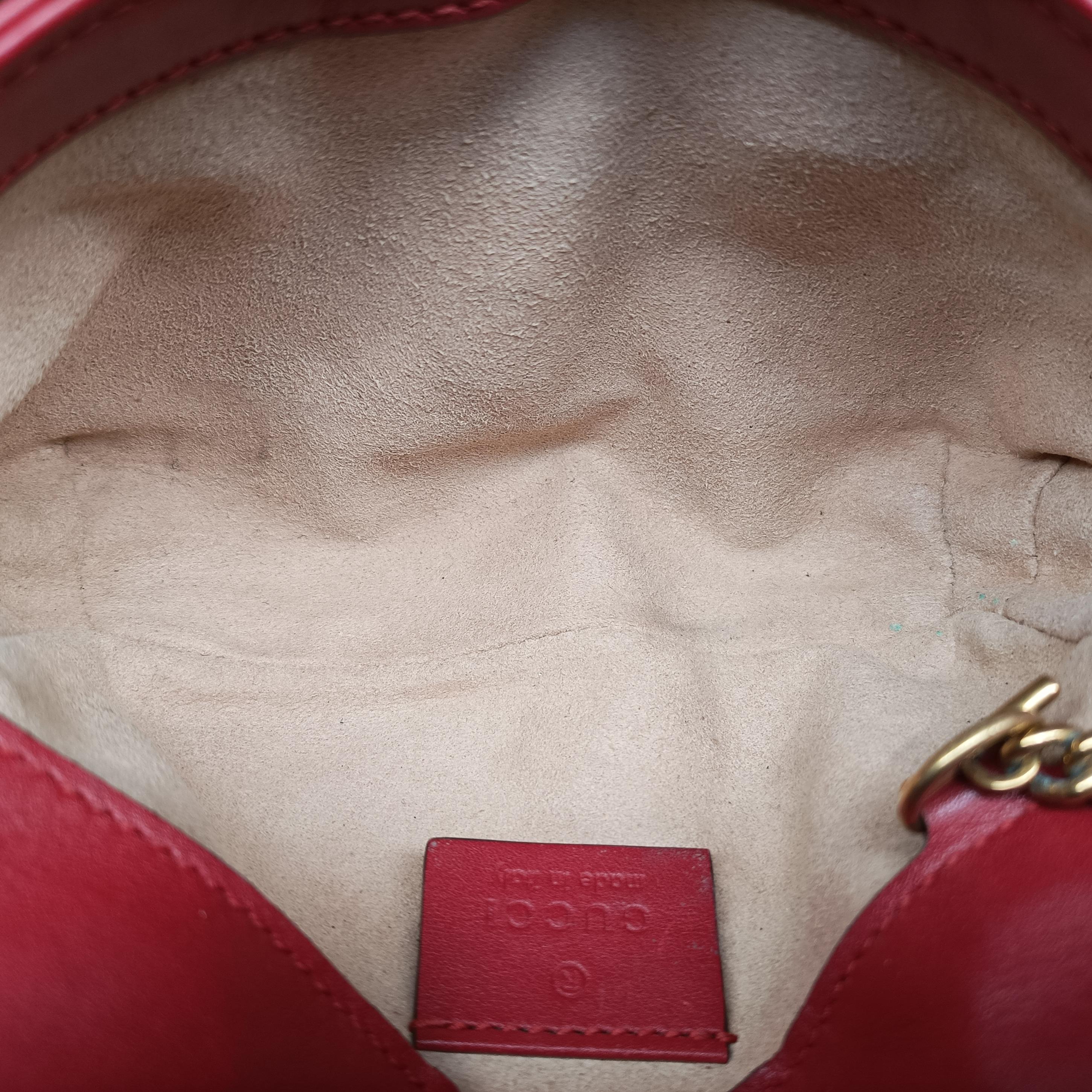 Pre-owned Gucci GG Marmont Red Leather 476433 shoulderbag | stylenewstar