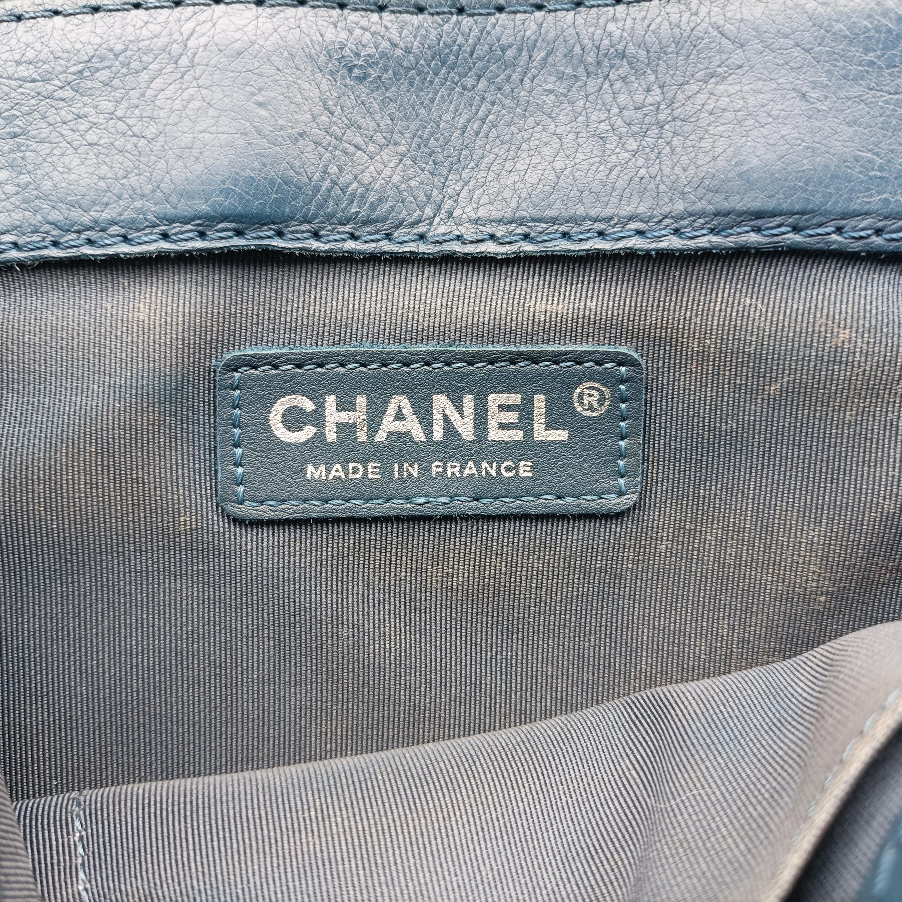 Pre-owned Chanel BOY CHANEL Blue leather A67948 shoulderbag | stylenewstar