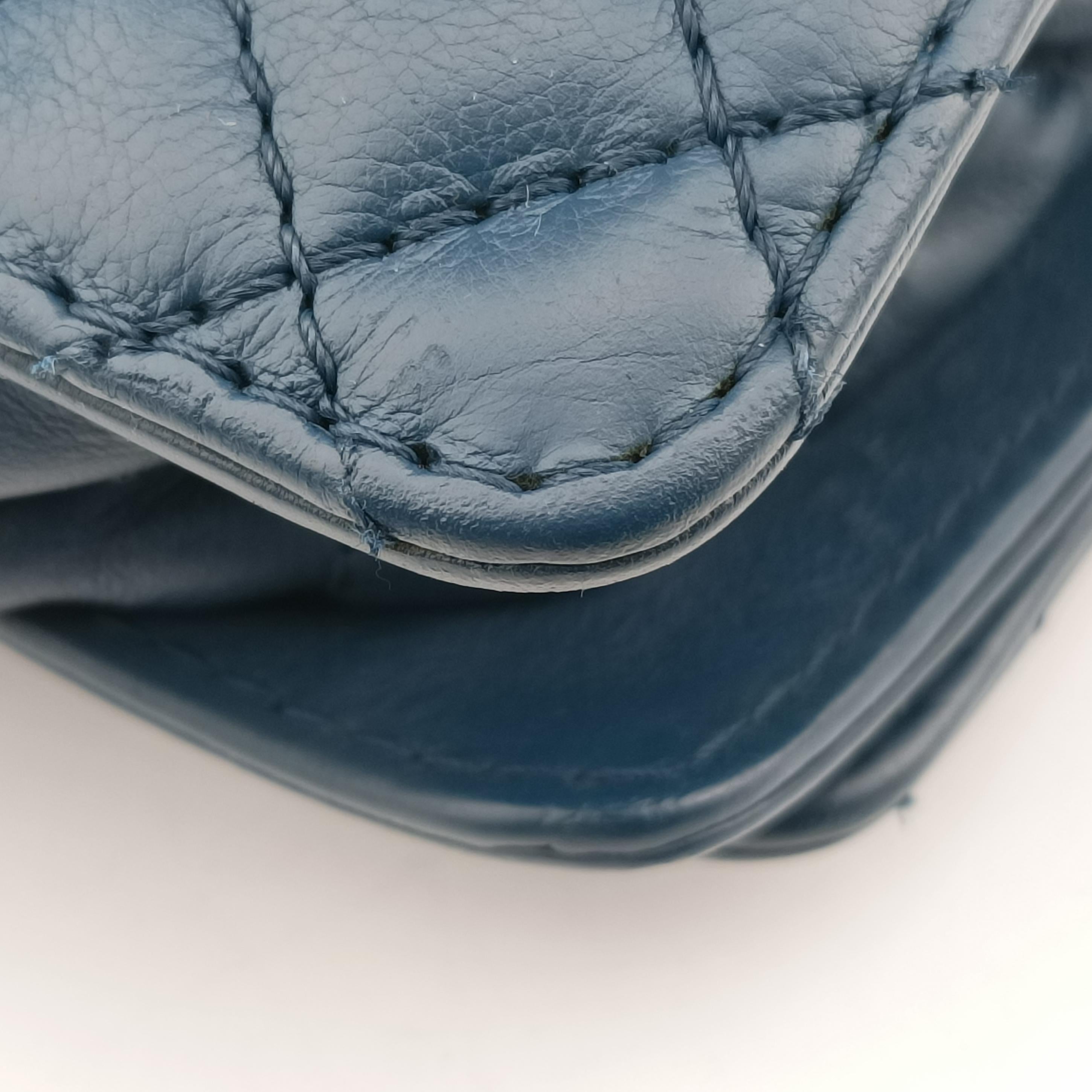 Pre-owned Chanel BOY CHANEL Blue leather A67948 shoulderbag | stylenewstar