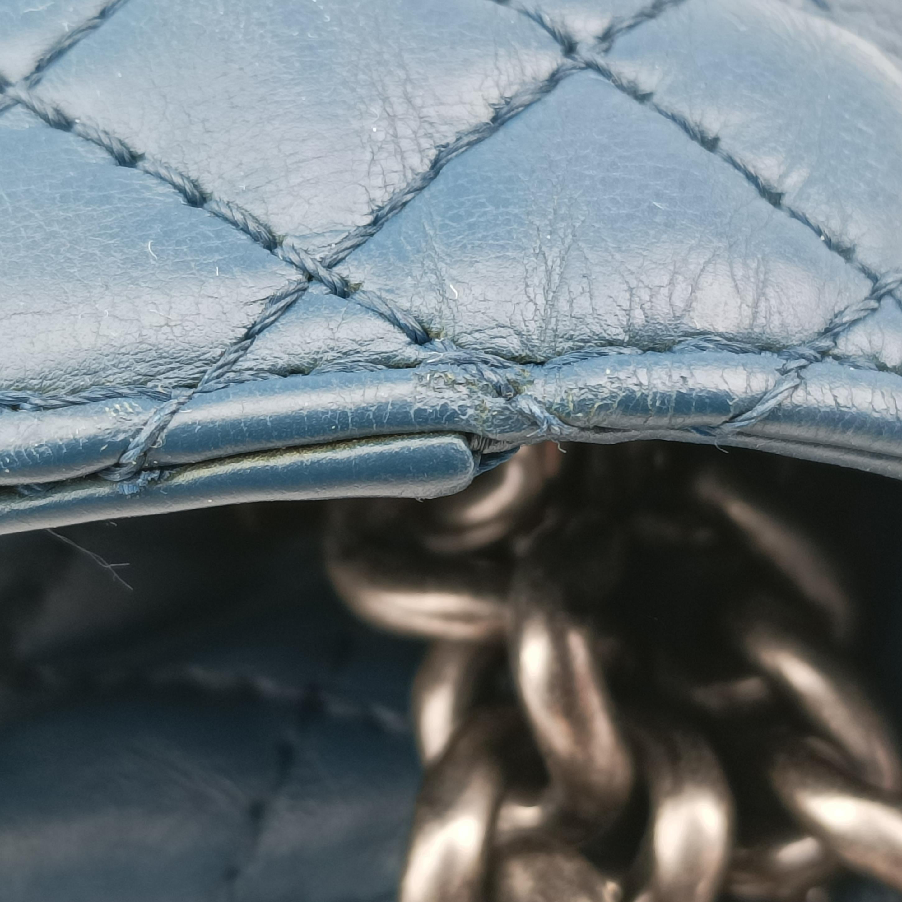 Pre-owned Chanel BOY CHANEL Blue leather A67948 shoulderbag | stylenewstar