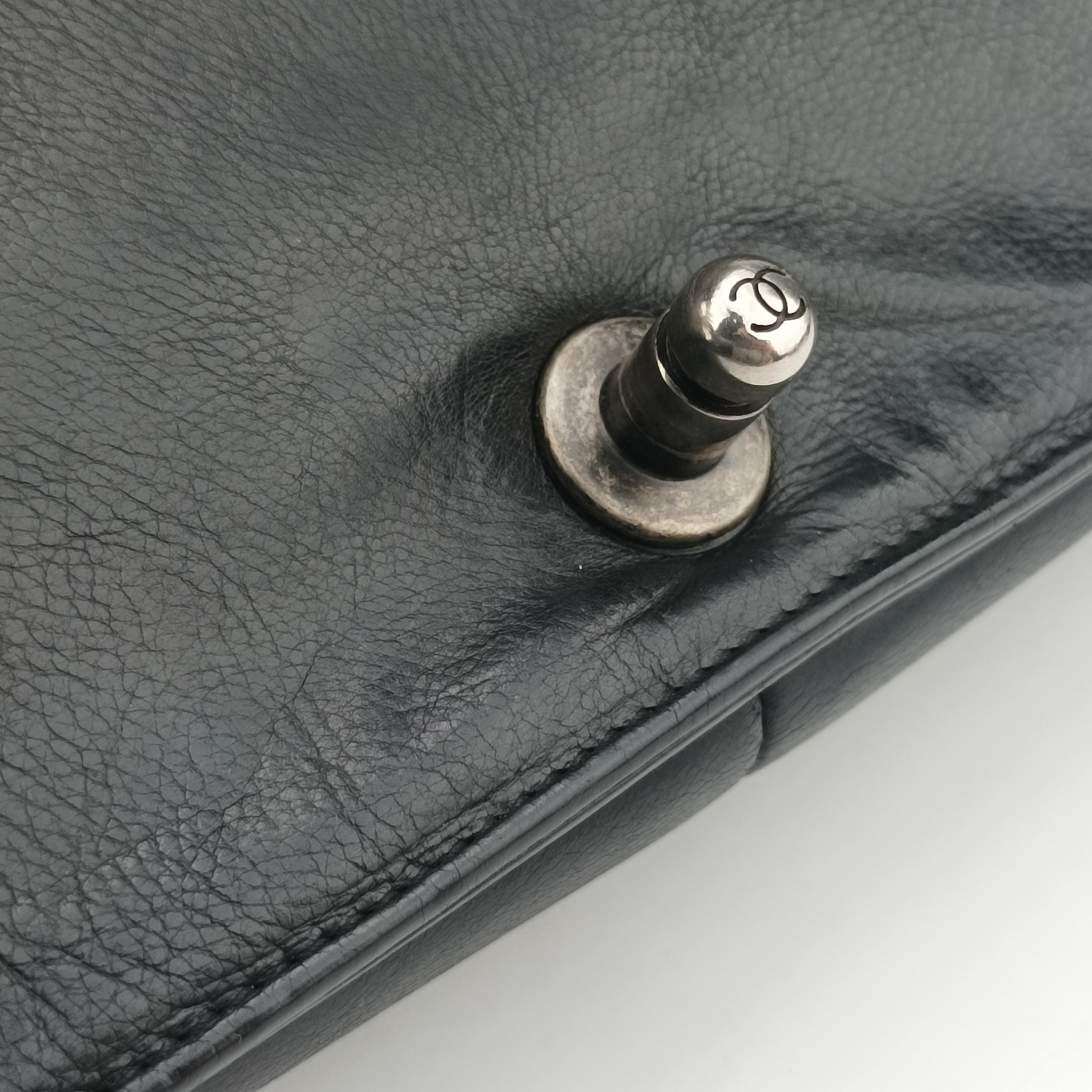 Pre-owned Chanel BOY CHANEL Black leather A92106 shoulderbag | stylenewstar