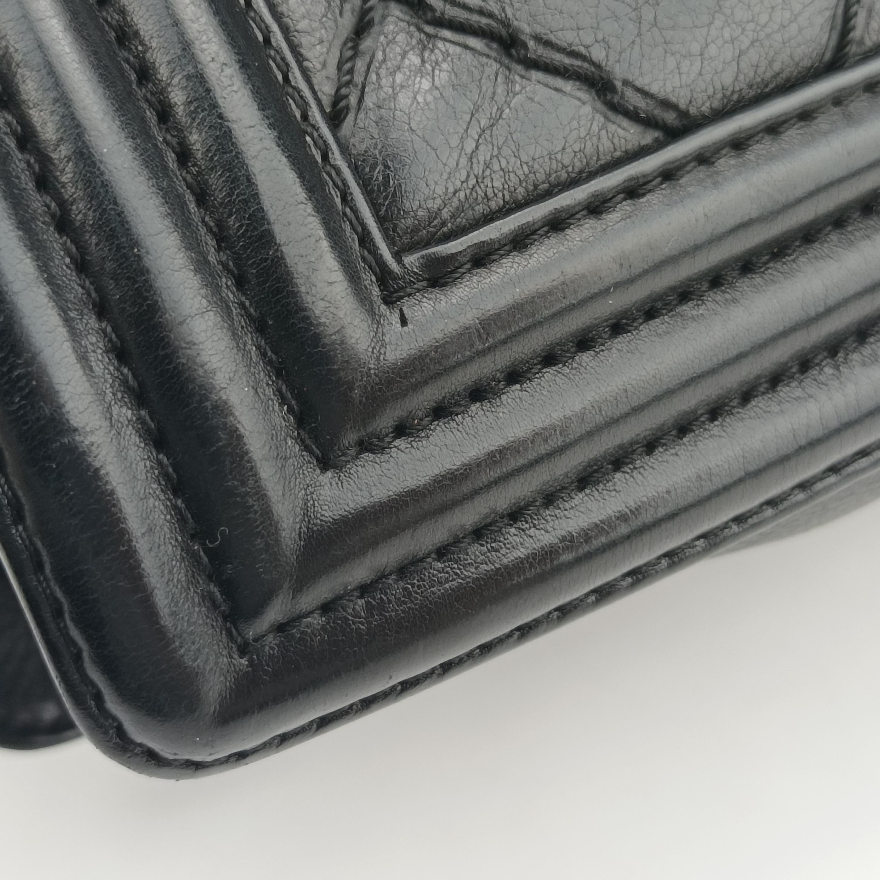 Pre-owned Chanel BOY CHANEL Black leather A92106 shoulderbag | stylenewstar