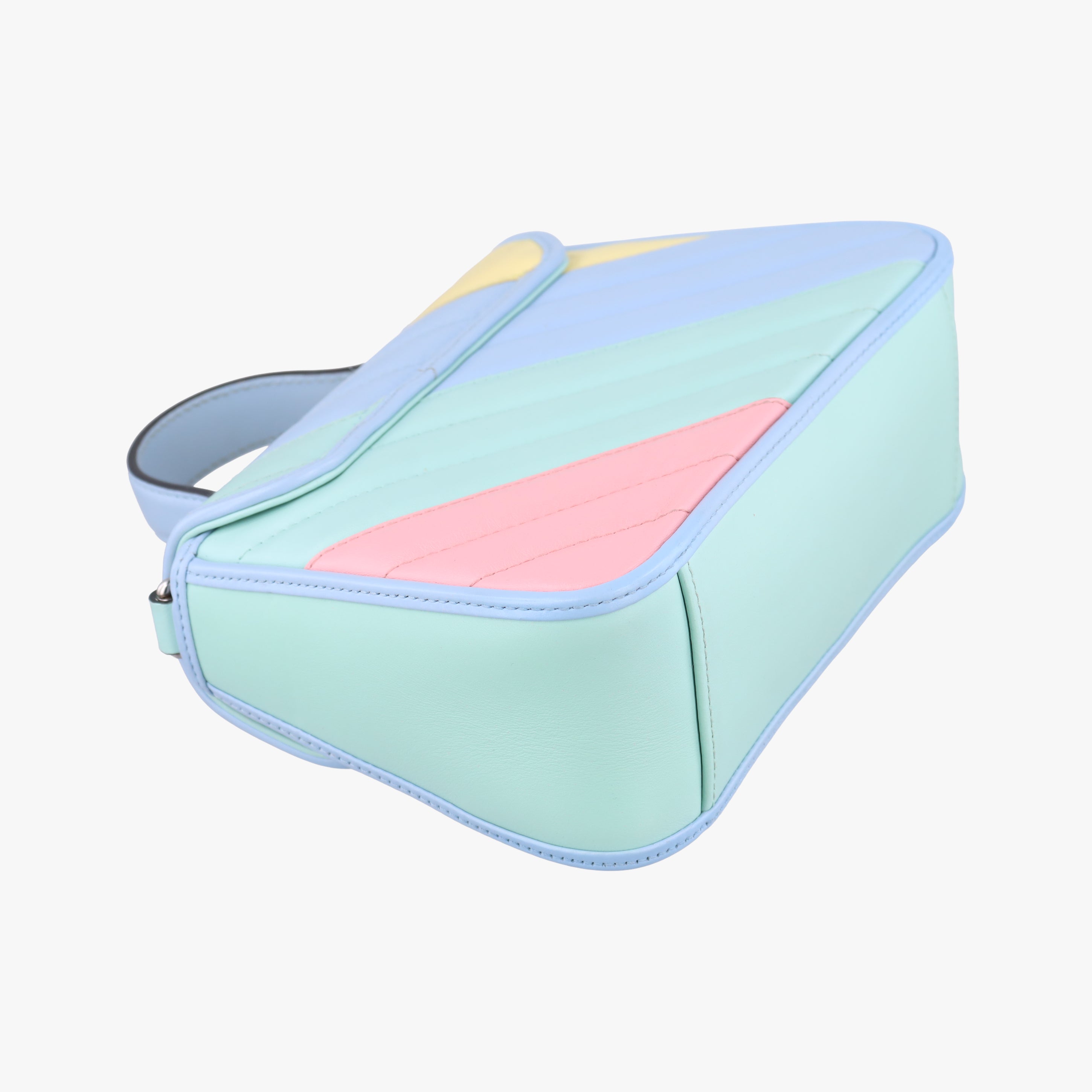 Vintage Gucci GG Marmont Multicolour Leather 583571 shoulderbag | stylenewstar