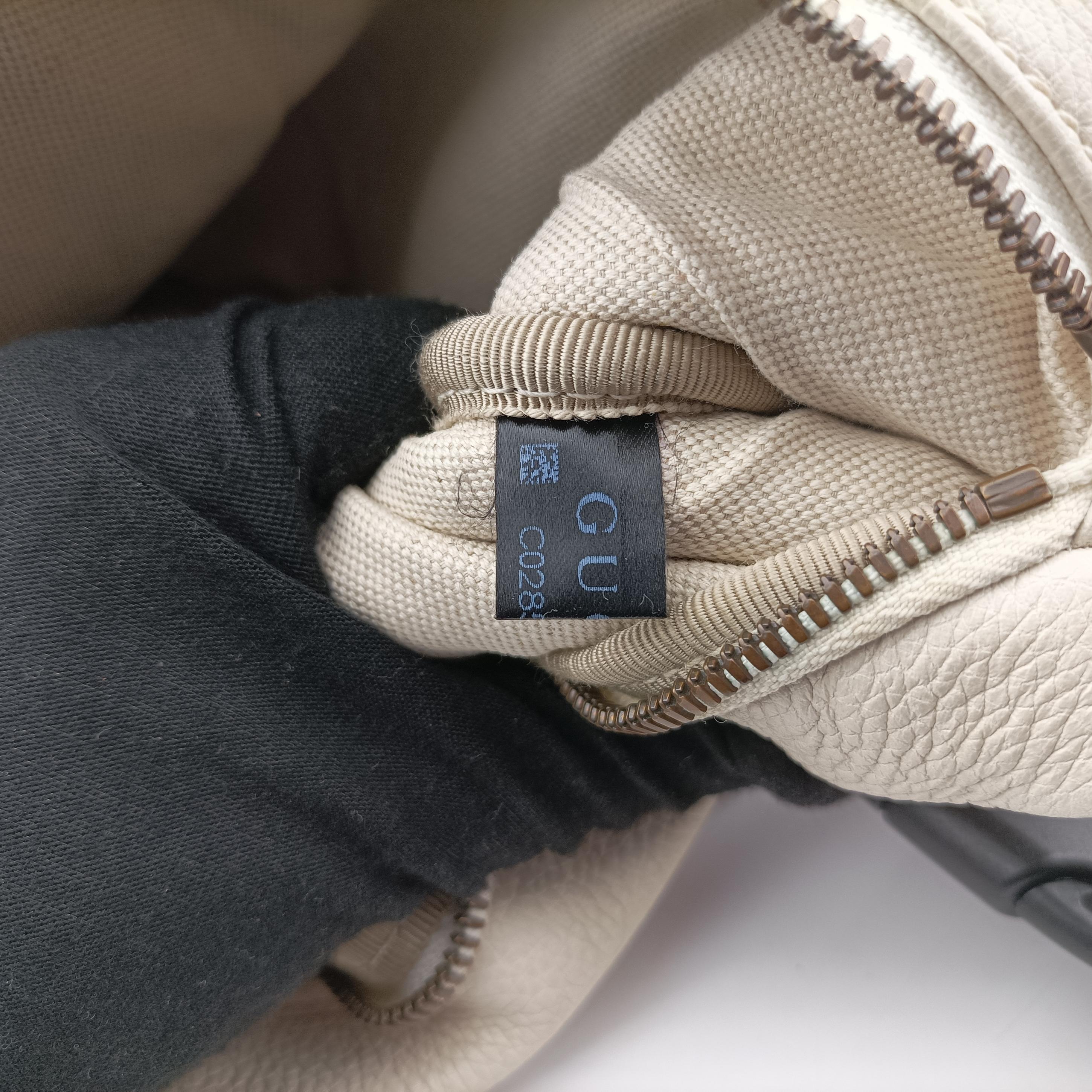 Pre-owned Gucci Gucci Print White Leather 530412 bum bag/waist bag | stylenewstar