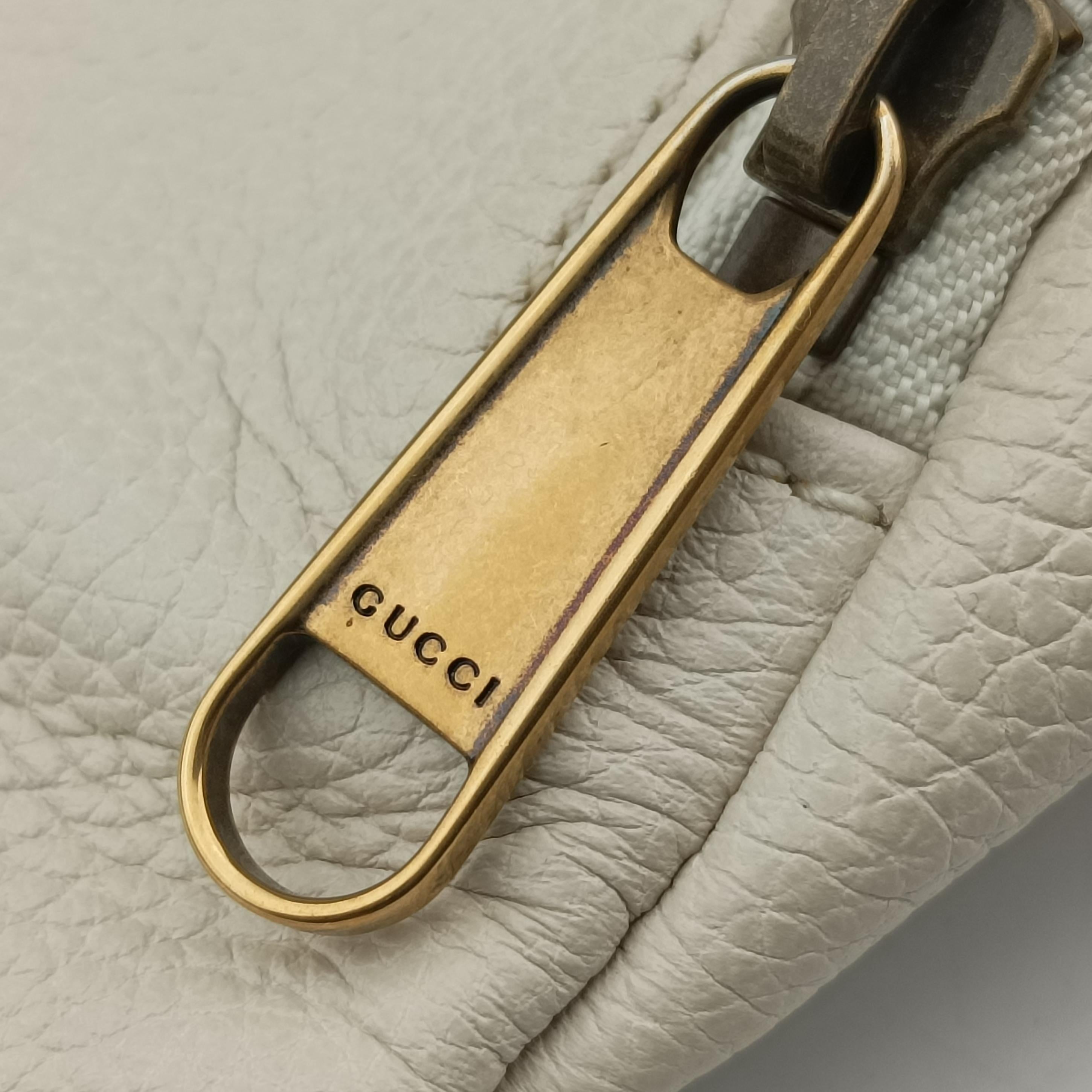 Pre-owned Gucci Gucci Print White Leather 530412 bum bag/waist bag | stylenewstar