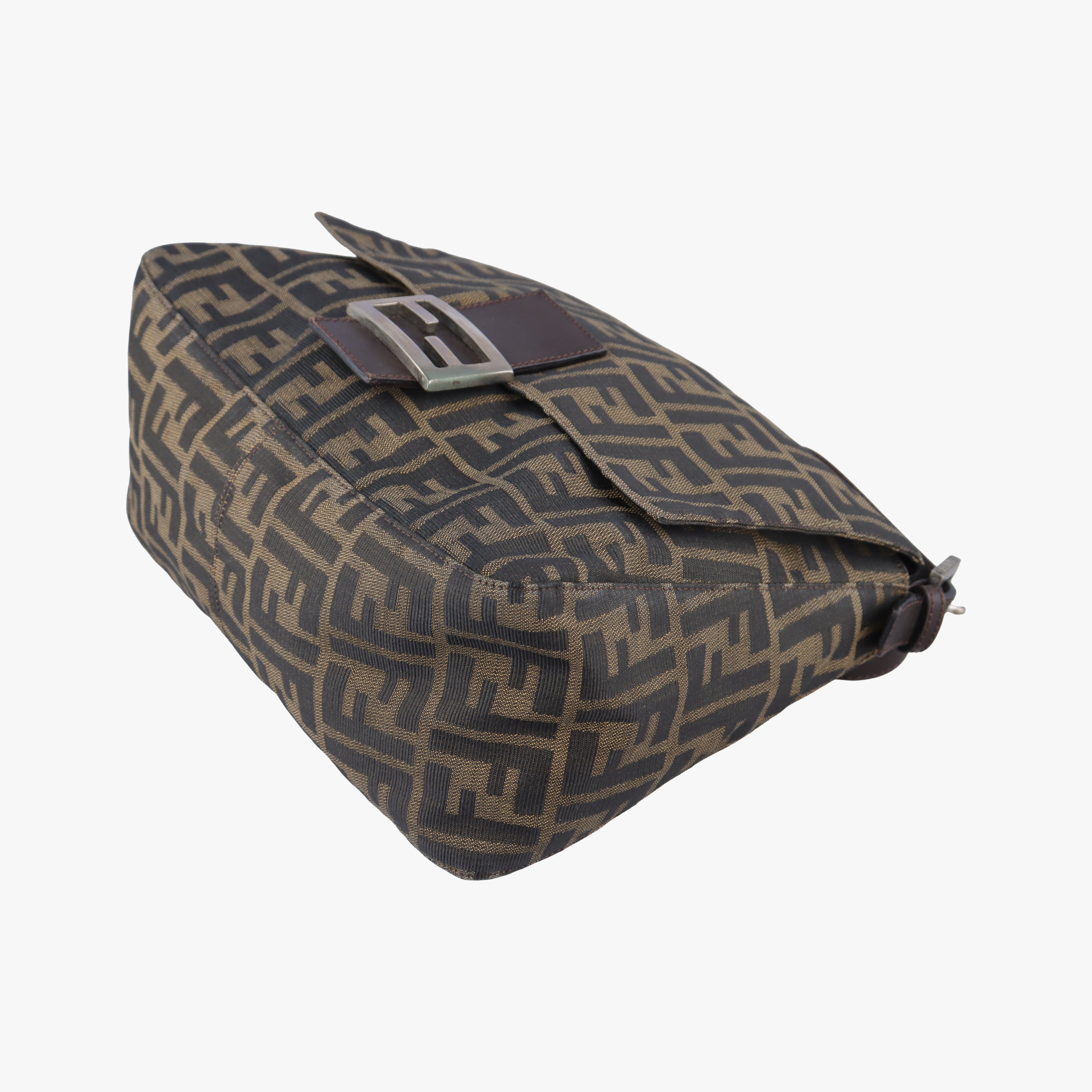 Pre-owned Fendi Mamma Baguette Brown Jacquard 26325 shoulderbag | stylenewstar