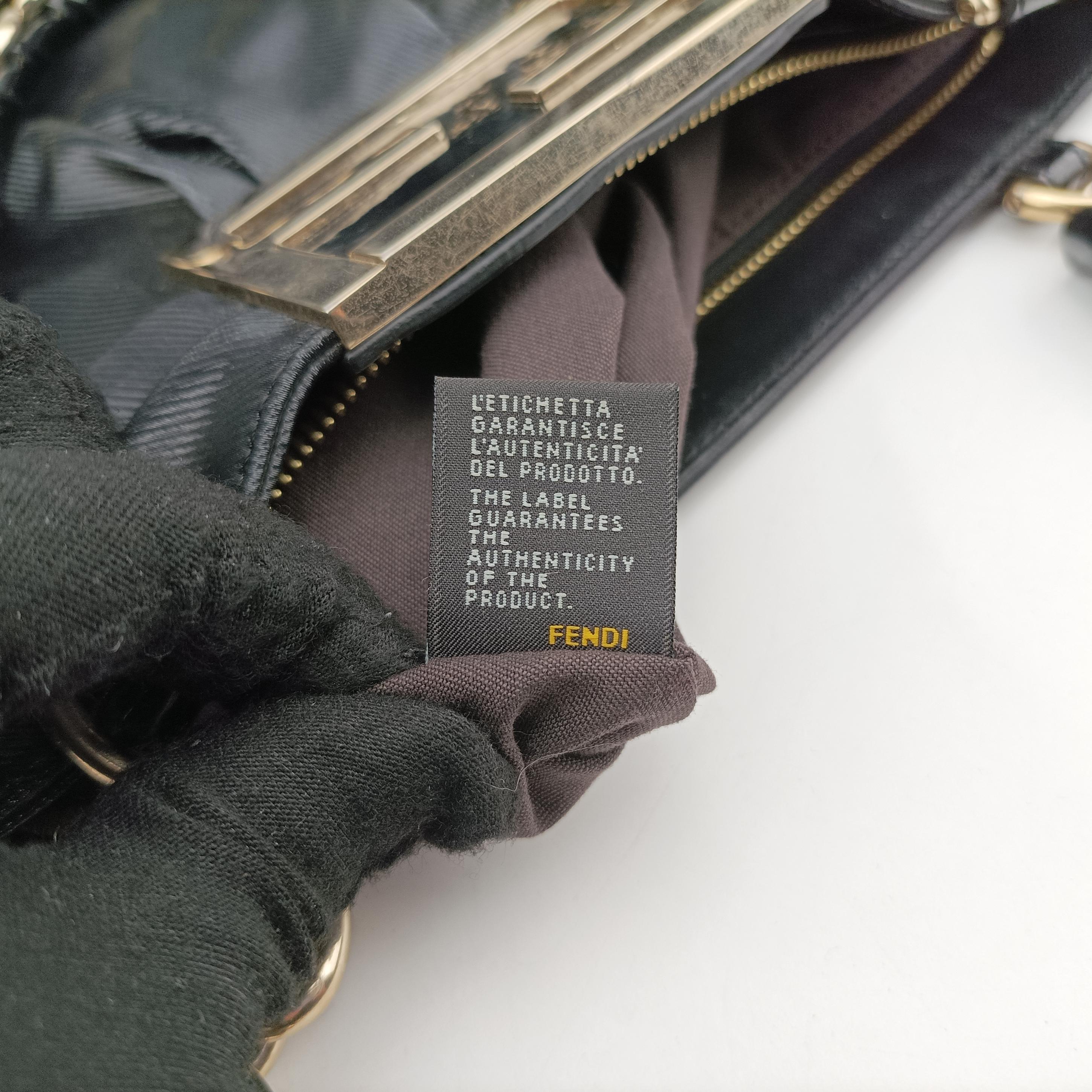 Pre-owned Fendi Mia Black Canvas 8BR616 shoulderbag | stylenewstar