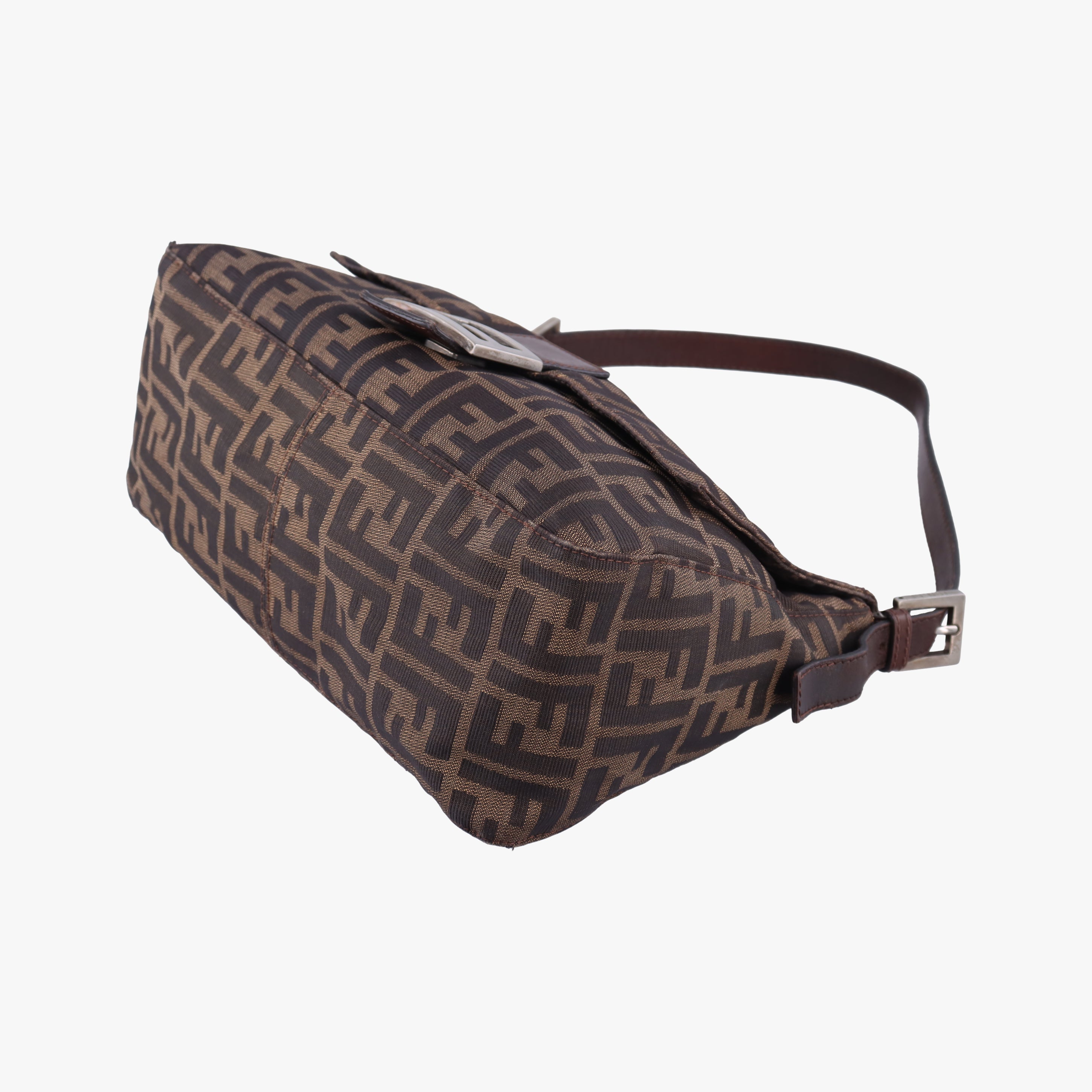 Pre-owned Fendi Mamma Baguette Brown Jacquard  shoulderbag | stylenewstar