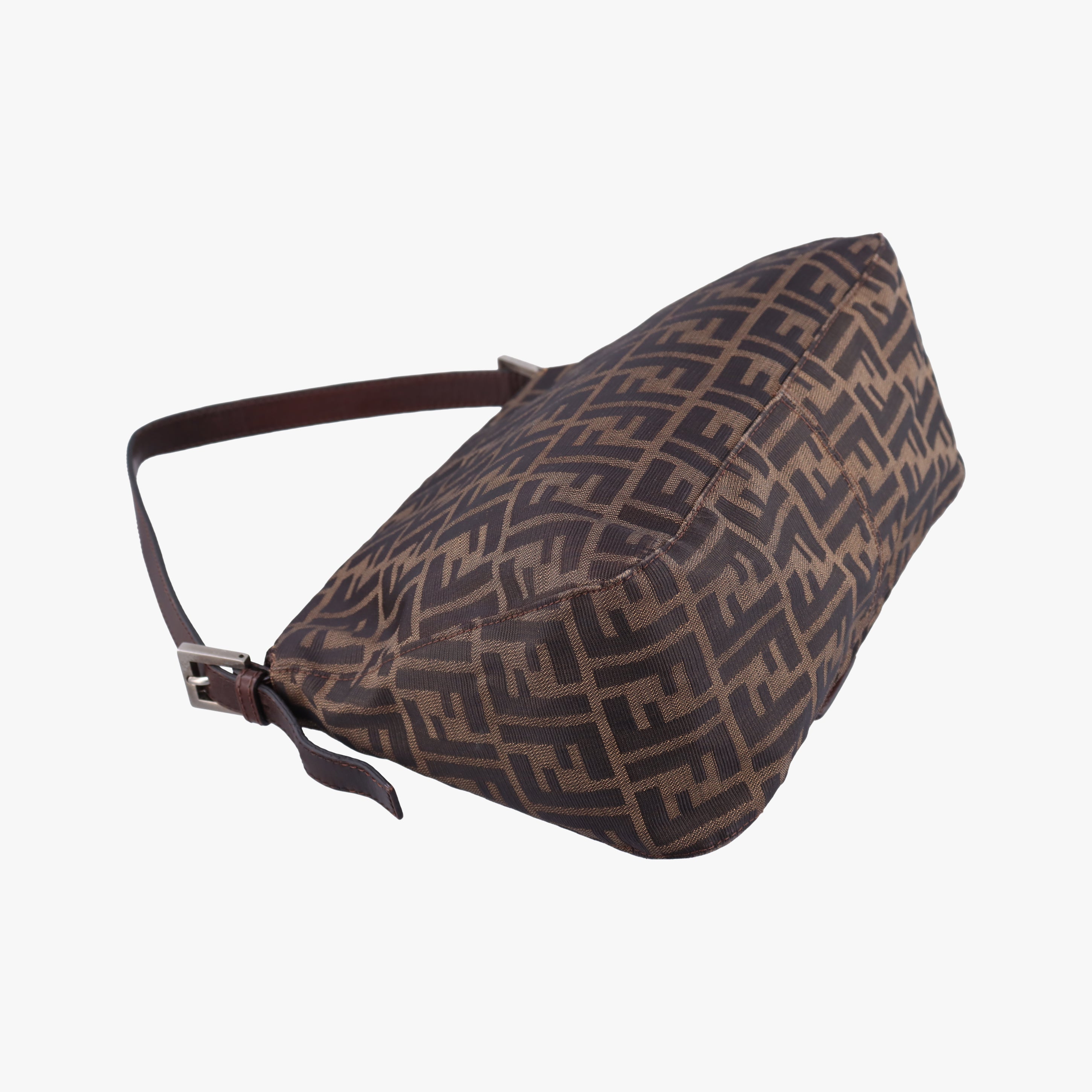 Pre-owned Fendi Mamma Baguette Brown Jacquard  shoulderbag | stylenewstar