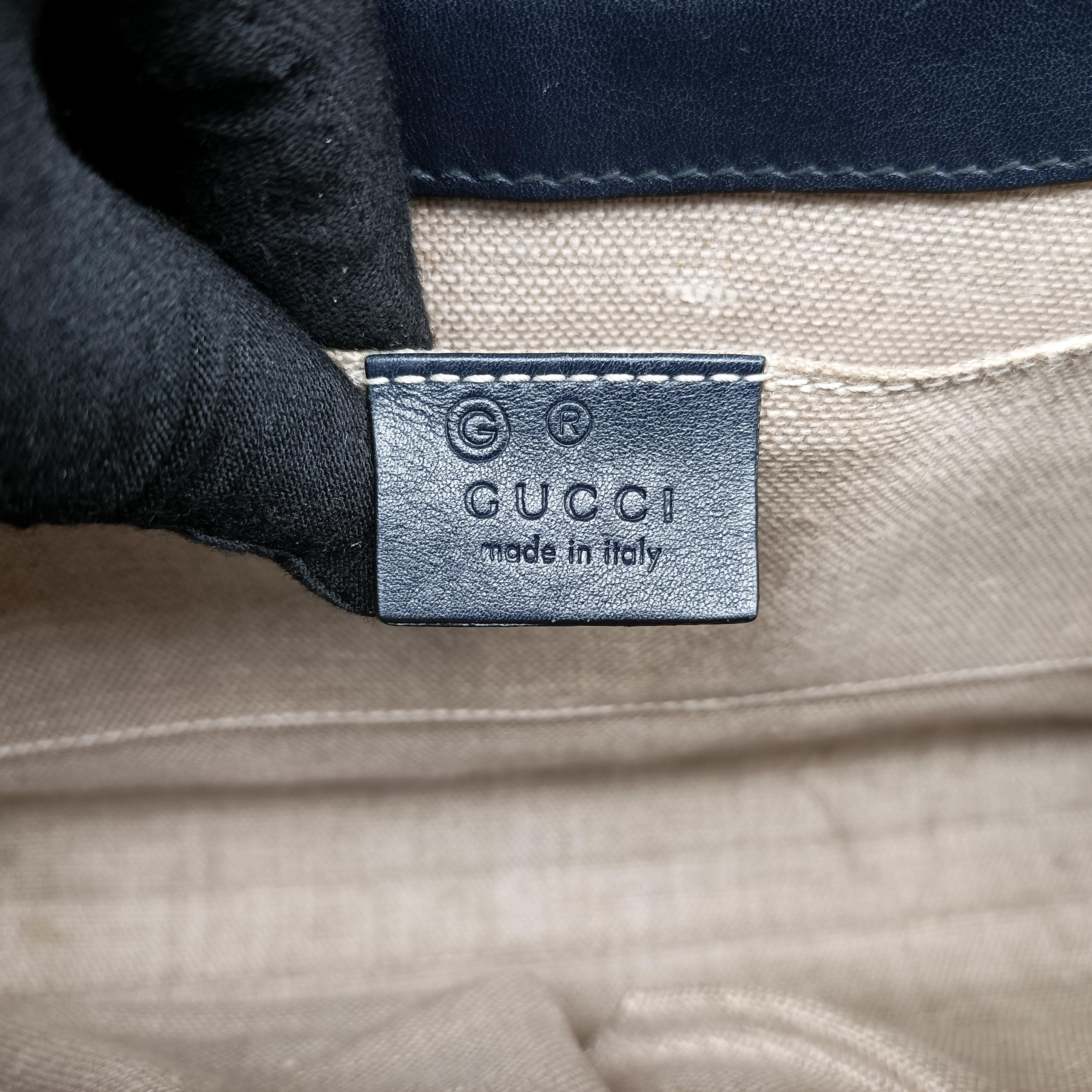 Pre-owned Gucci Emily Black Leather 449635 shoulderbag | stylenewstar