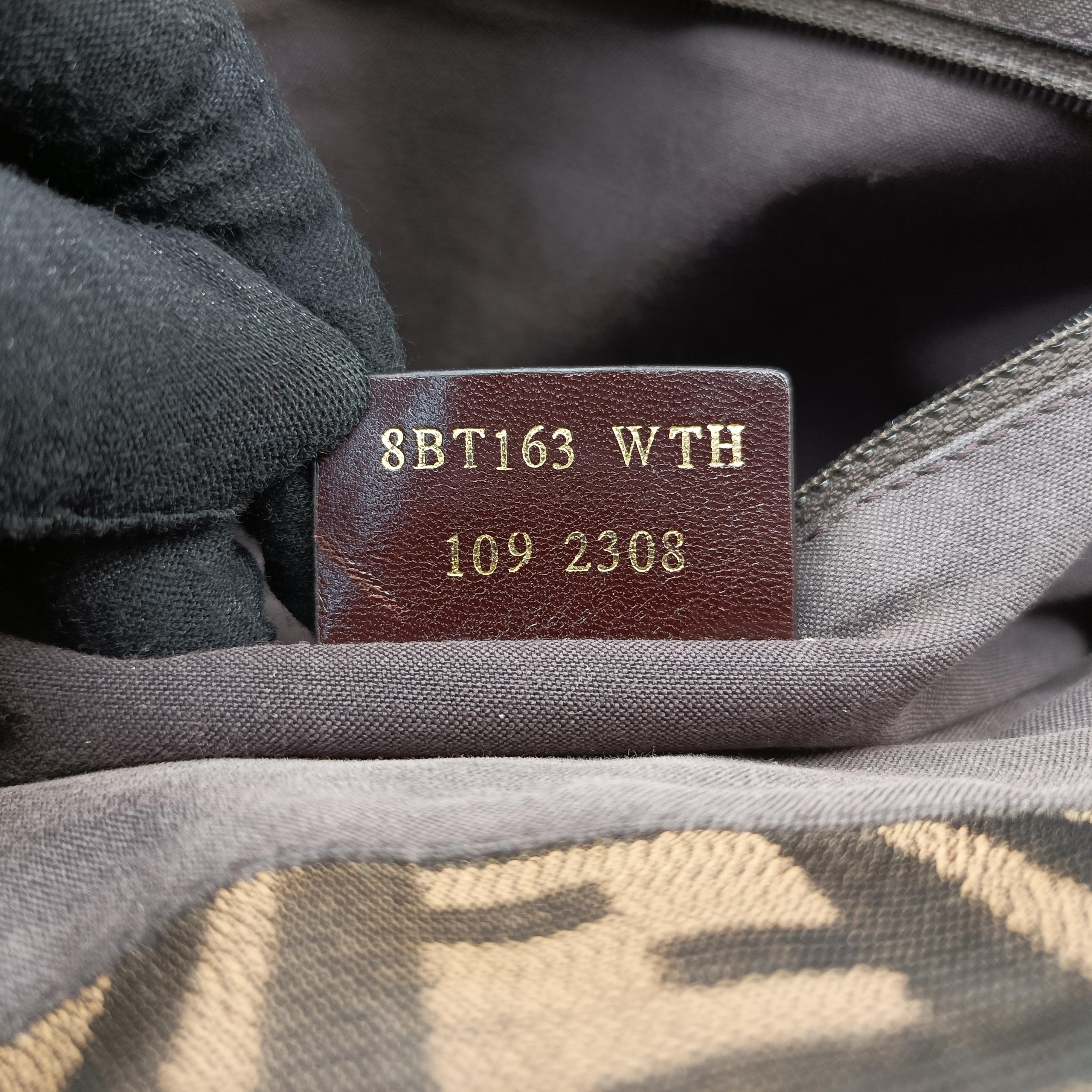 Pre-owned Fendi Mia Flap Brown Jacquard 8BT163 shoulderbag | stylenewstar