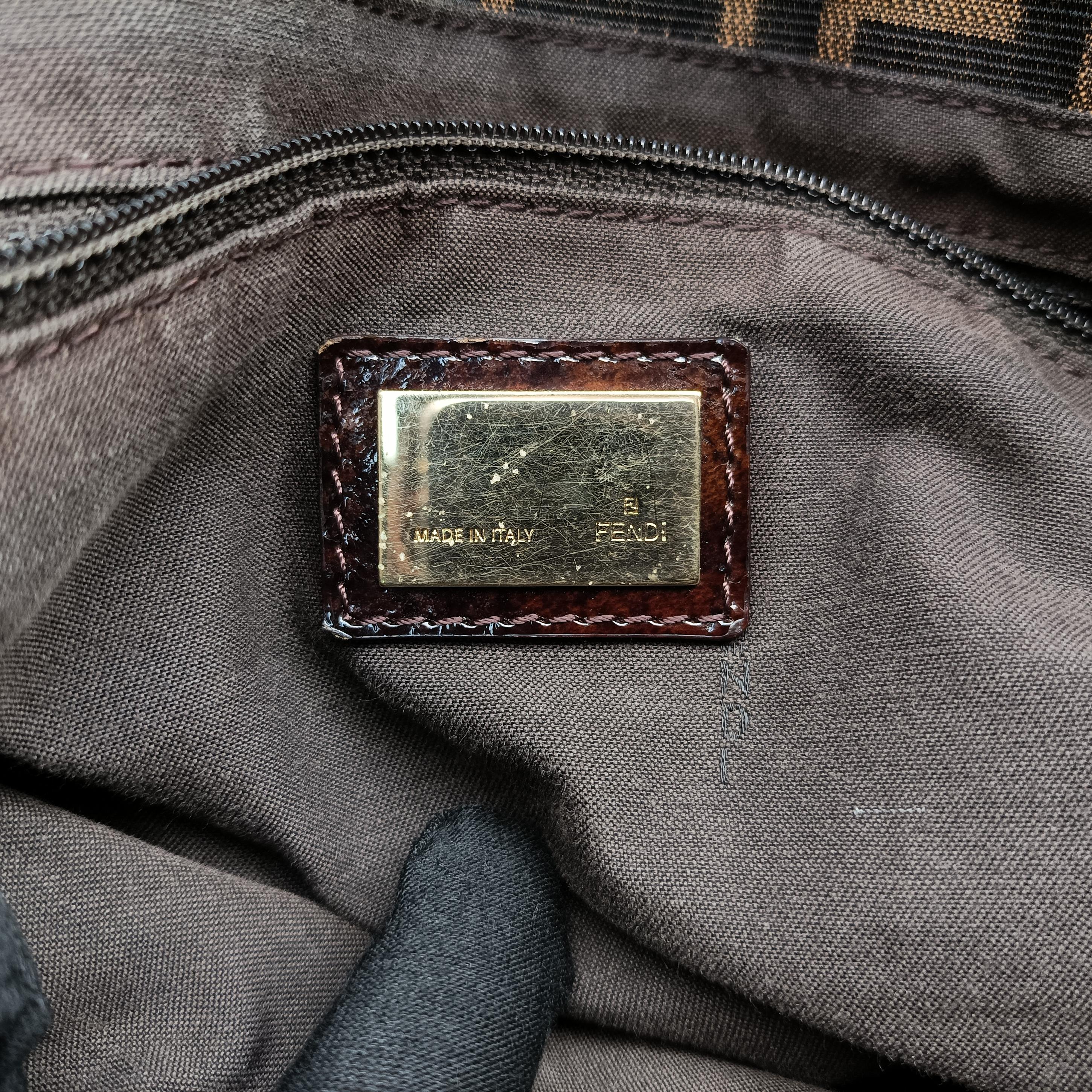 Vintage Fendi Mia Flap Brown Jacquard 8BR614 shoulderbag | stylenewstar