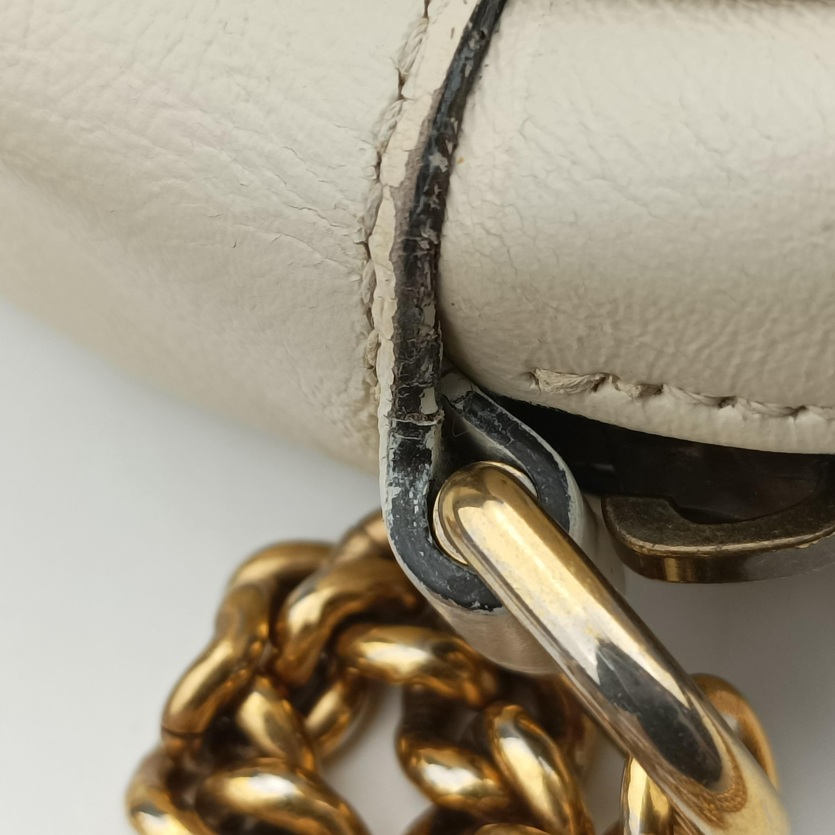 Pre-owned Gucci GG Marmont White leather 550154 shoulderbag | stylenewstar