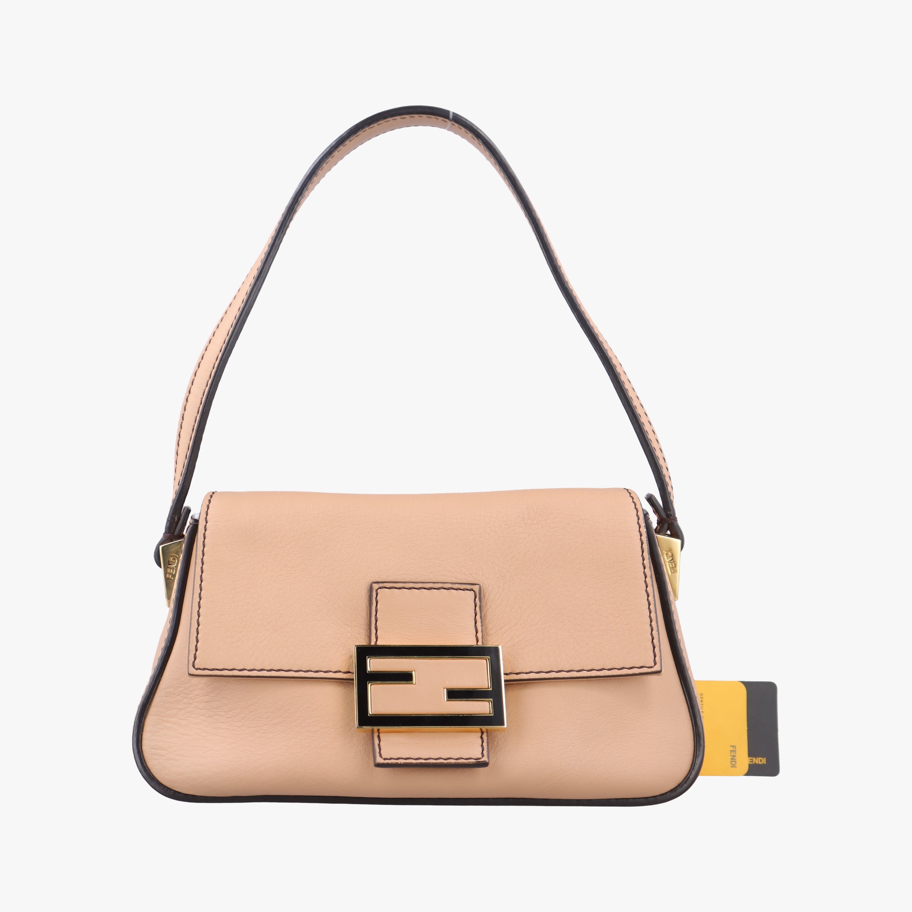 Pre-owned Fendi Baguette Beige Leather 8BR180 shoulderbag | stylenewstar