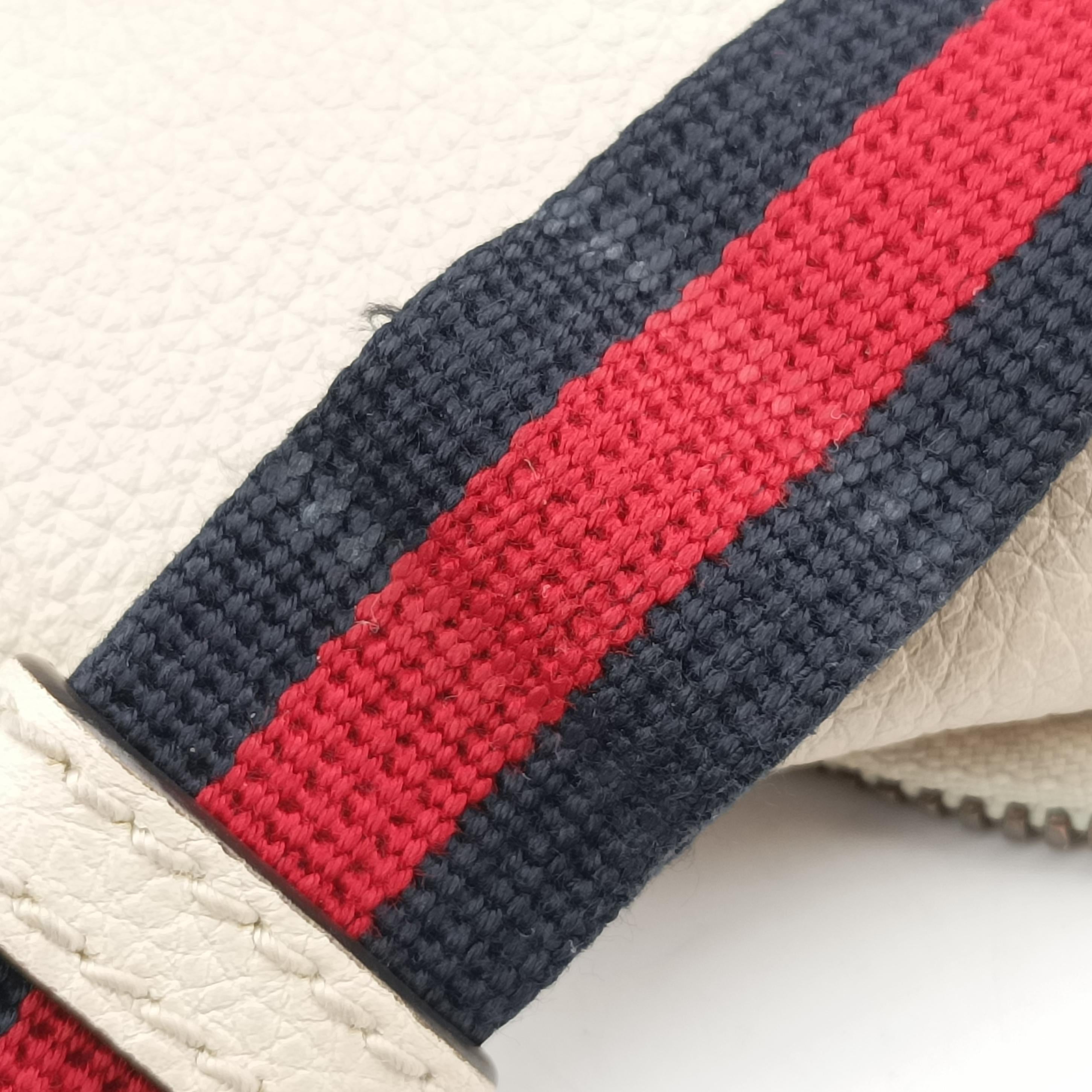 Vintage Gucci Gucci print White Leather 527792 bum bag/waist bag | stylenewstar