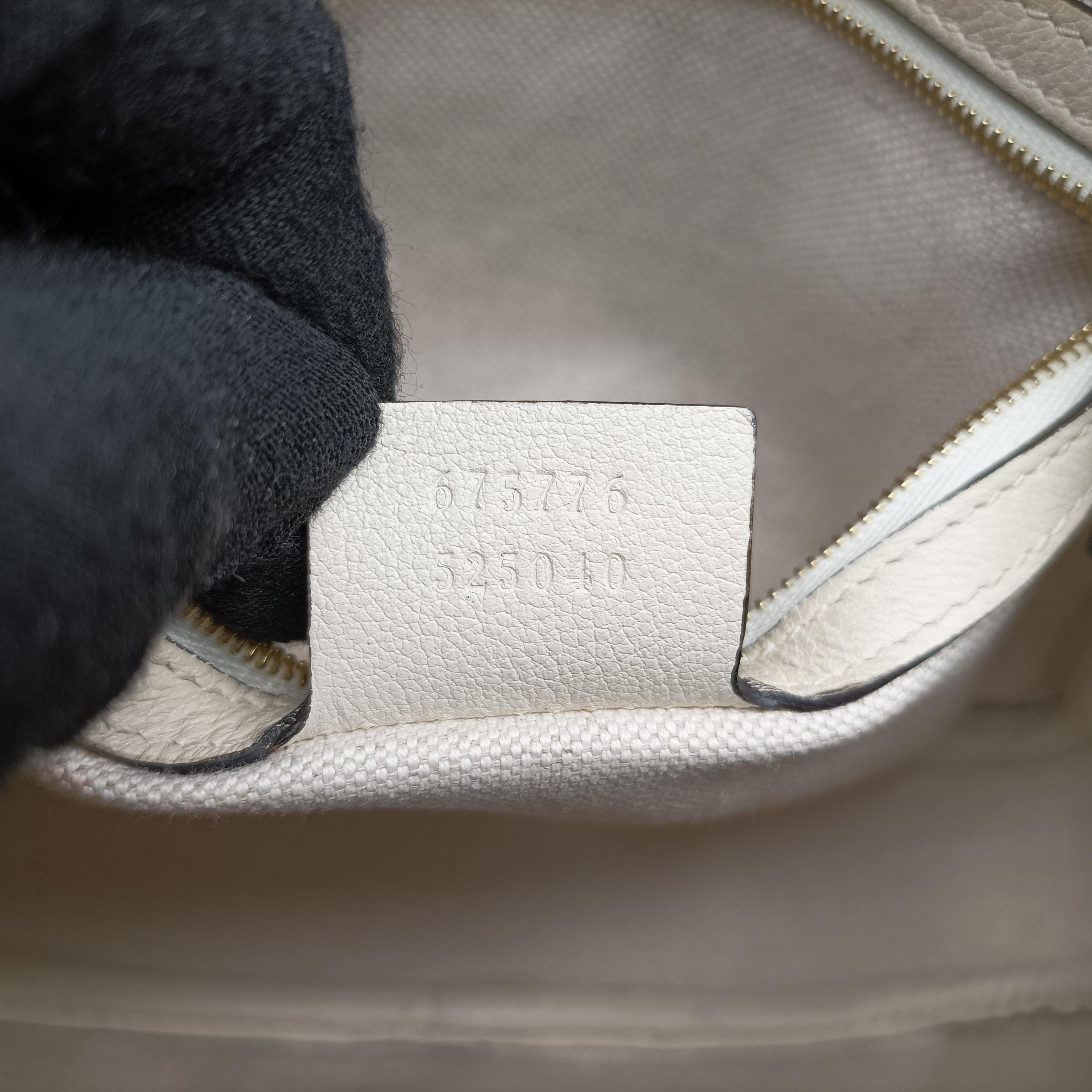 Vintage Gucci GG Star White Leather 675776 shoulderbag | stylenewstar