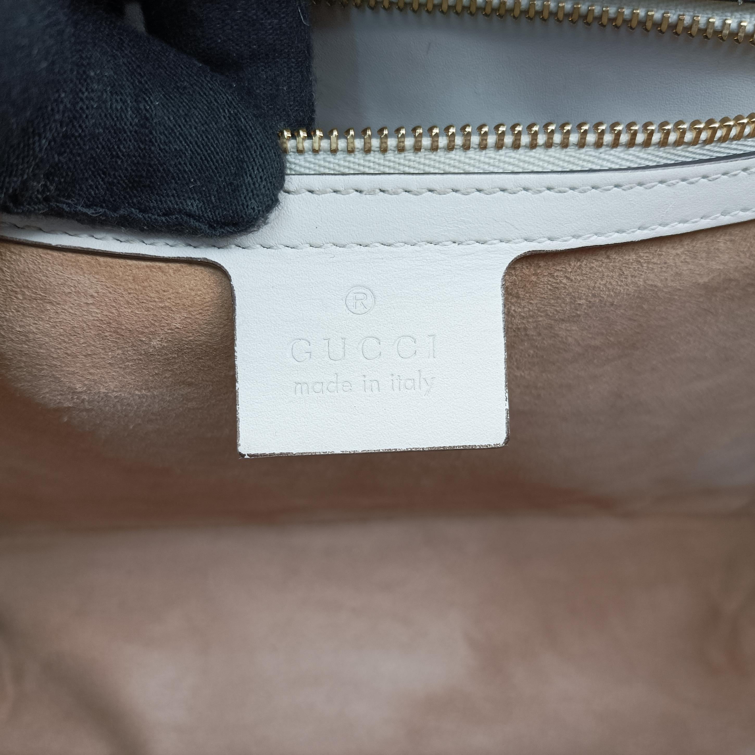 Pre-owned Gucci Sylvie White Leather 421882 shoulderbag | stylenewstar
