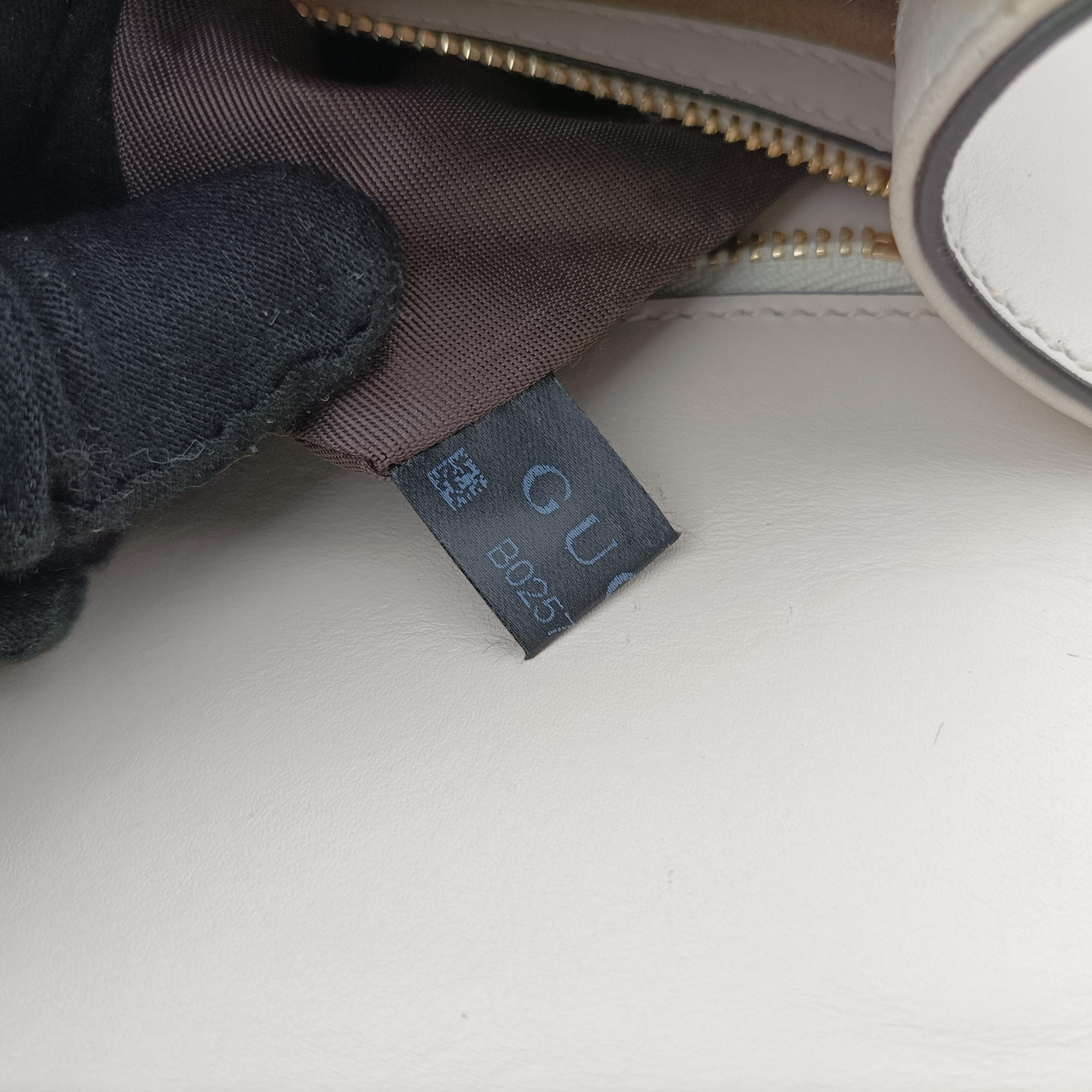 Pre-owned Gucci Sylvie White Leather 421882 shoulderbag | stylenewstar