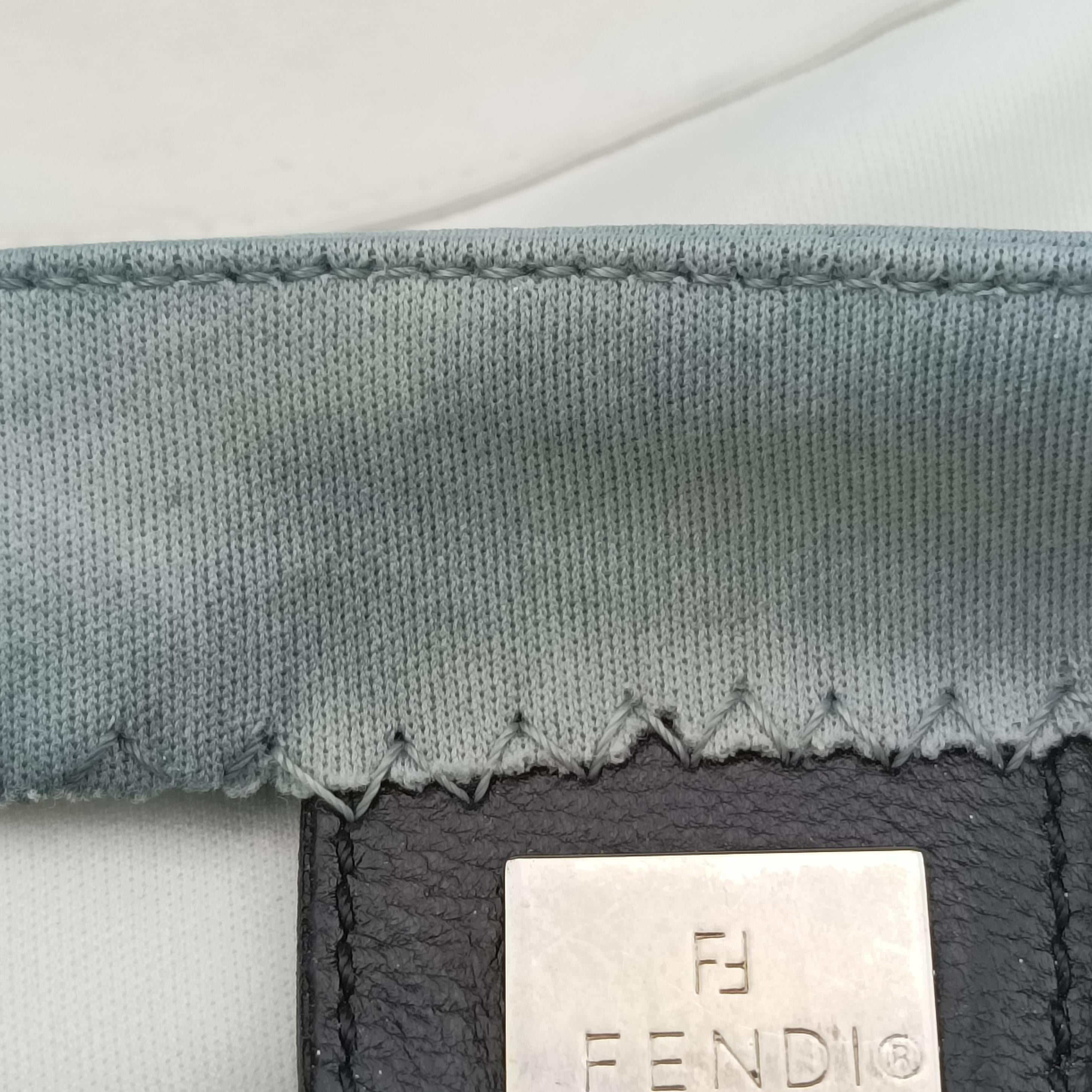 Pre-owned Fendi Baguette White silk 26424 shoulderbag | stylenewstar