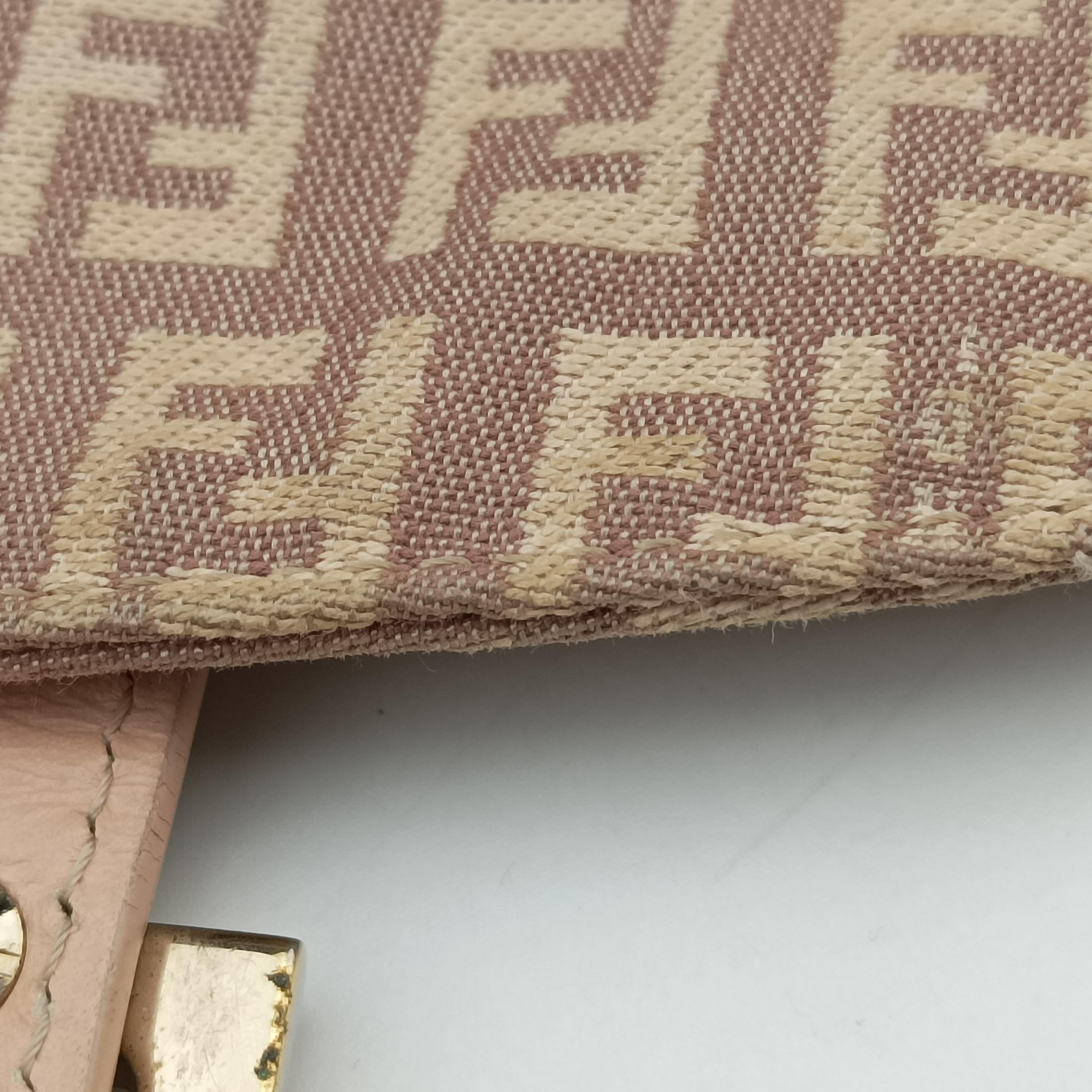 Pre-owned Fendi Zucchino Baguette Multicolour canvas 22418B shoulderbag | stylenewstar