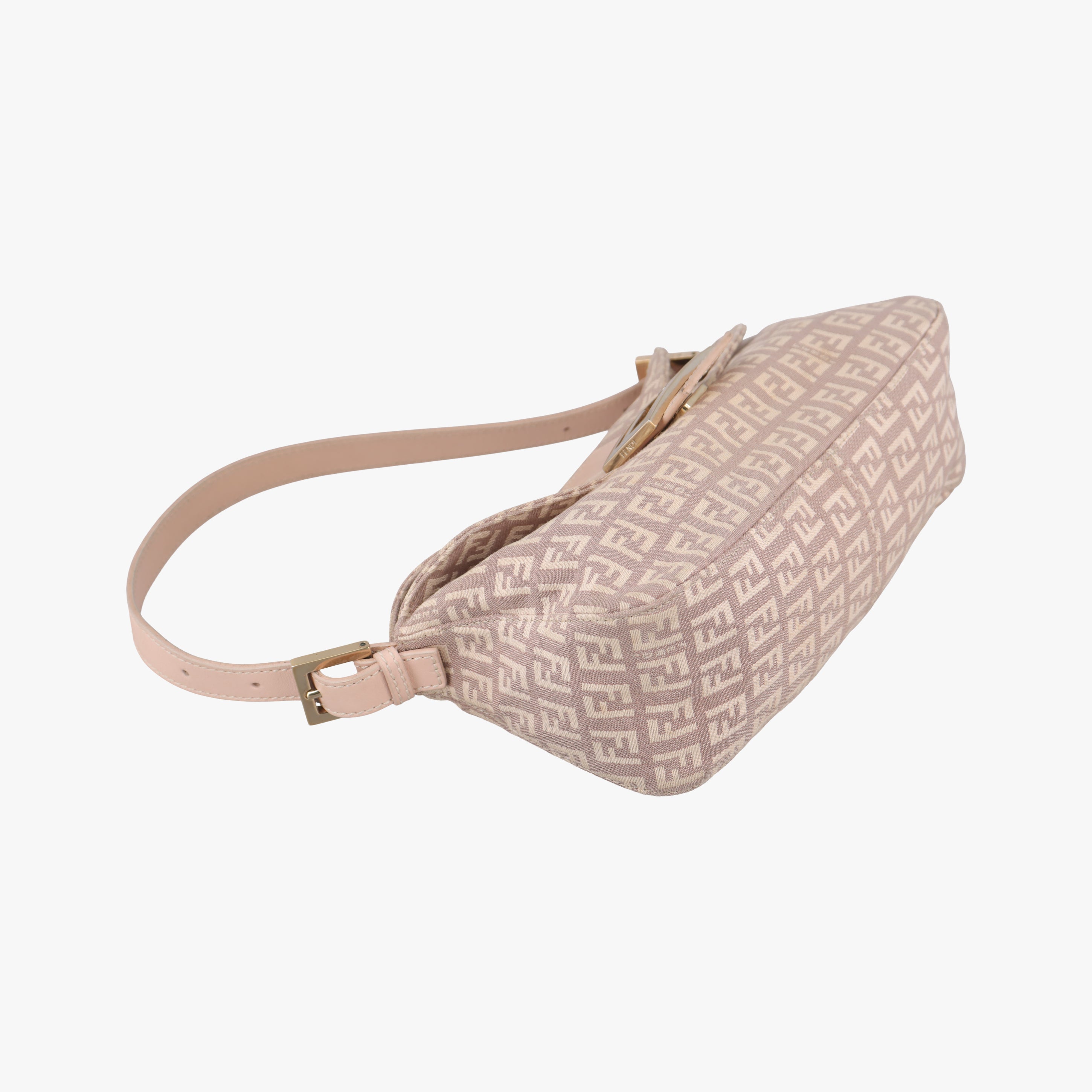 Pre-owned Fendi Zucchino Baguette Multicolour canvas 22418B shoulderbag | stylenewstar