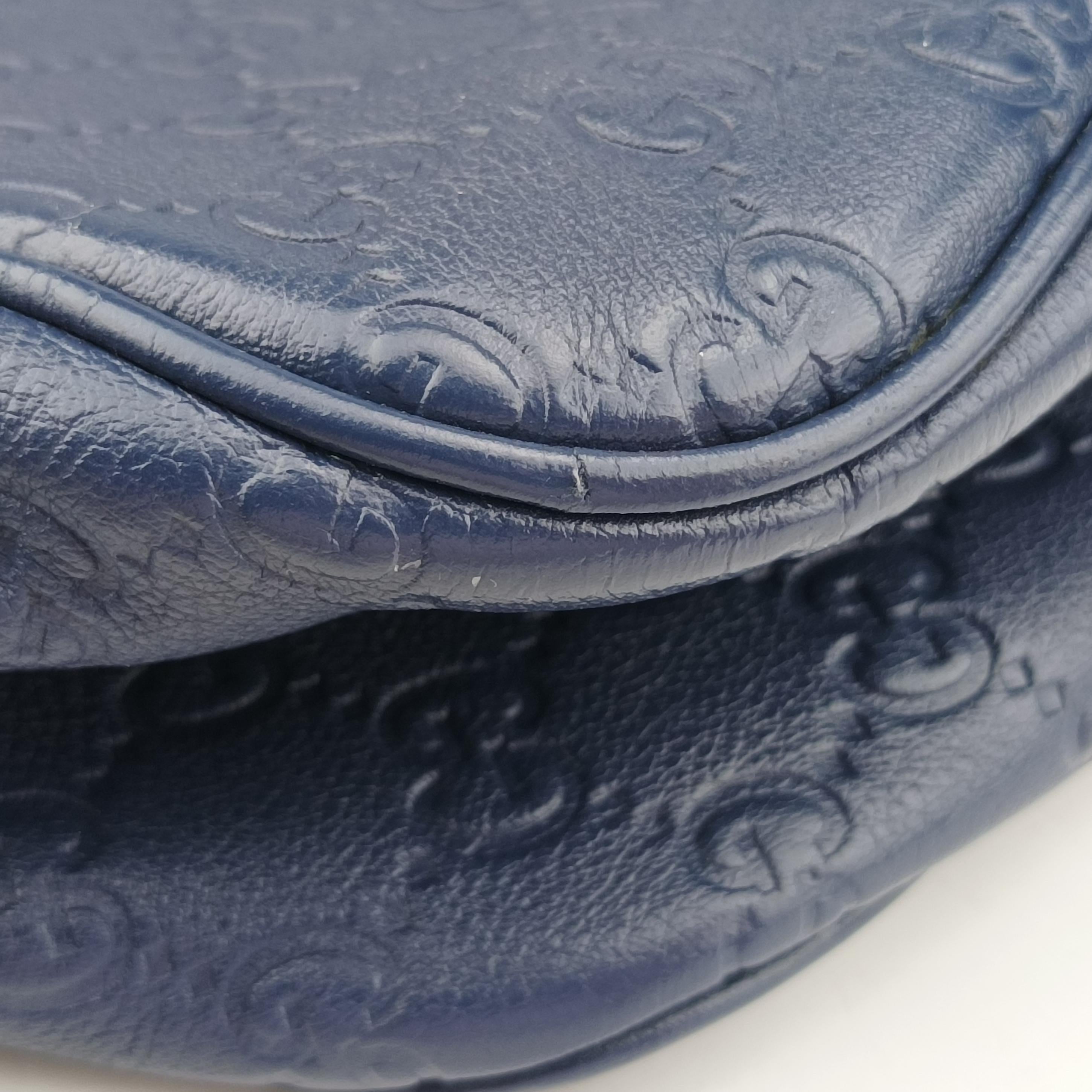 Secondhand Gucci Guccissima Messenger Navy Leather 223665 shoulderbag | stylenewstar