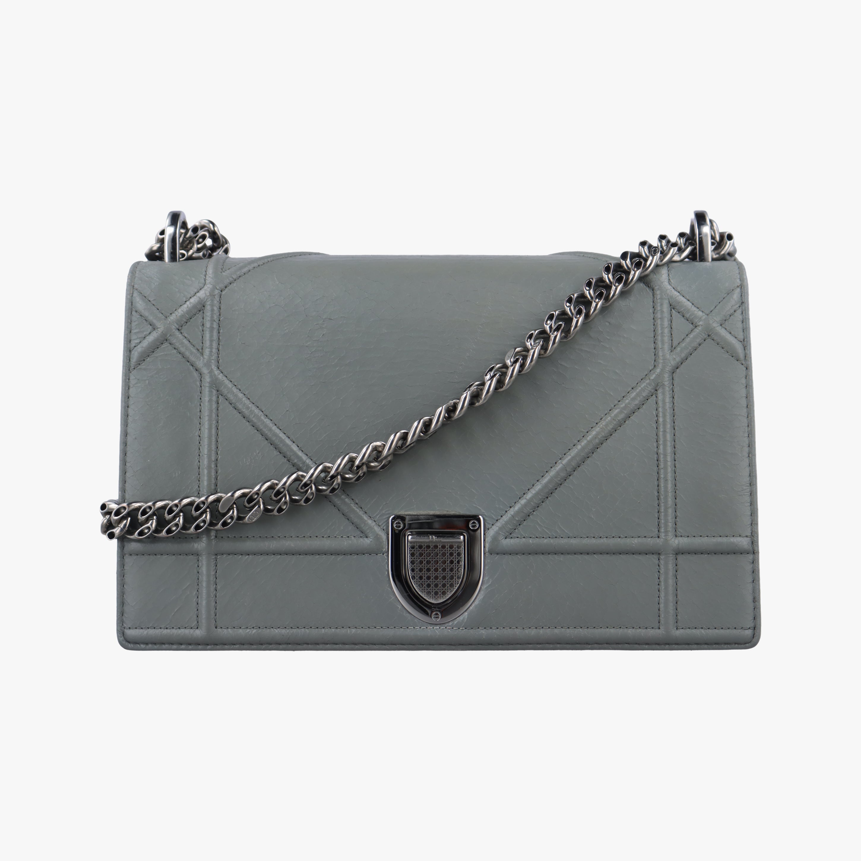 Pre-owned Christian Dior Diorama Gray leather  shoulderbag | stylenewstar