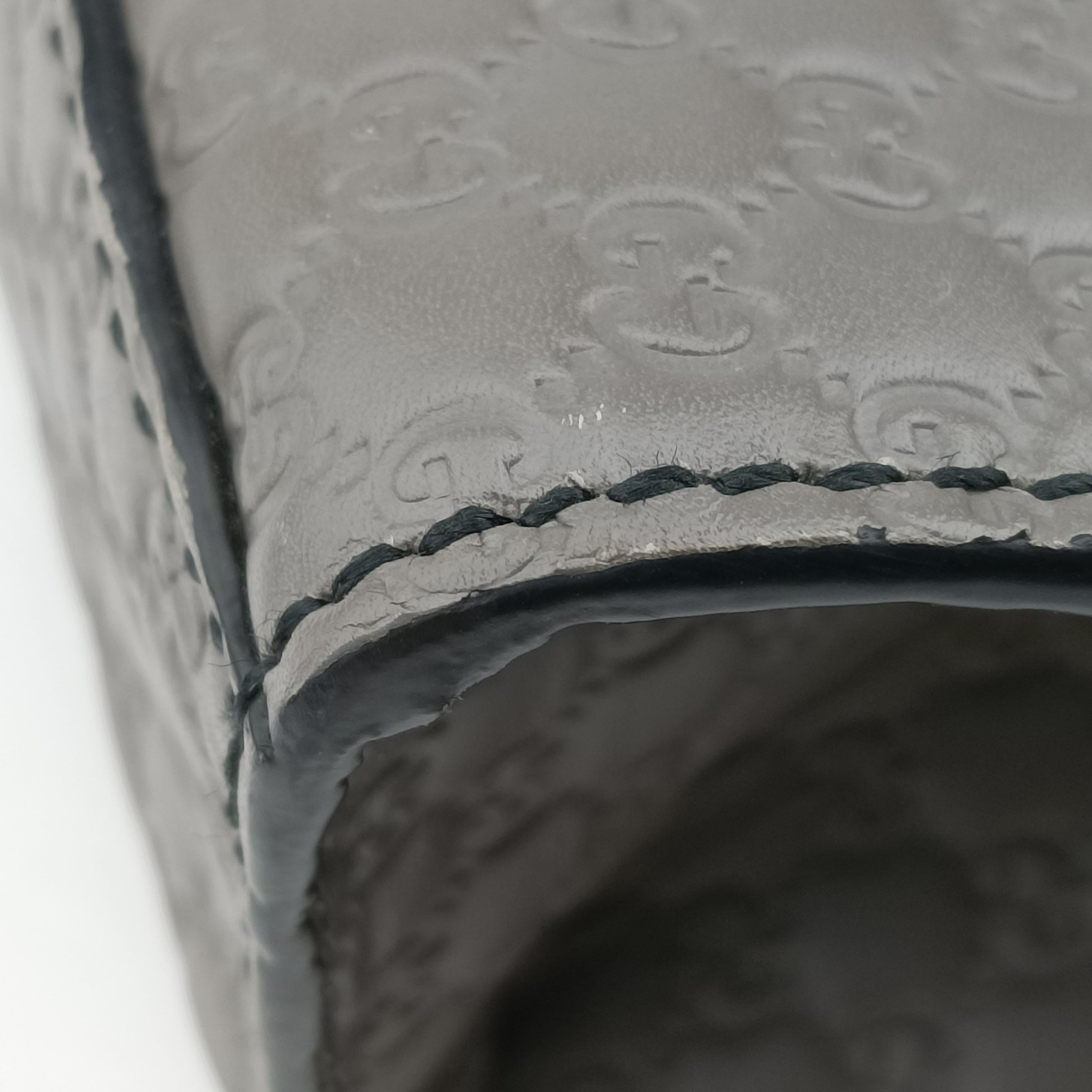 Pre-owned Gucci Emily Grey Leather 449635 shoulderbag | stylenewstar