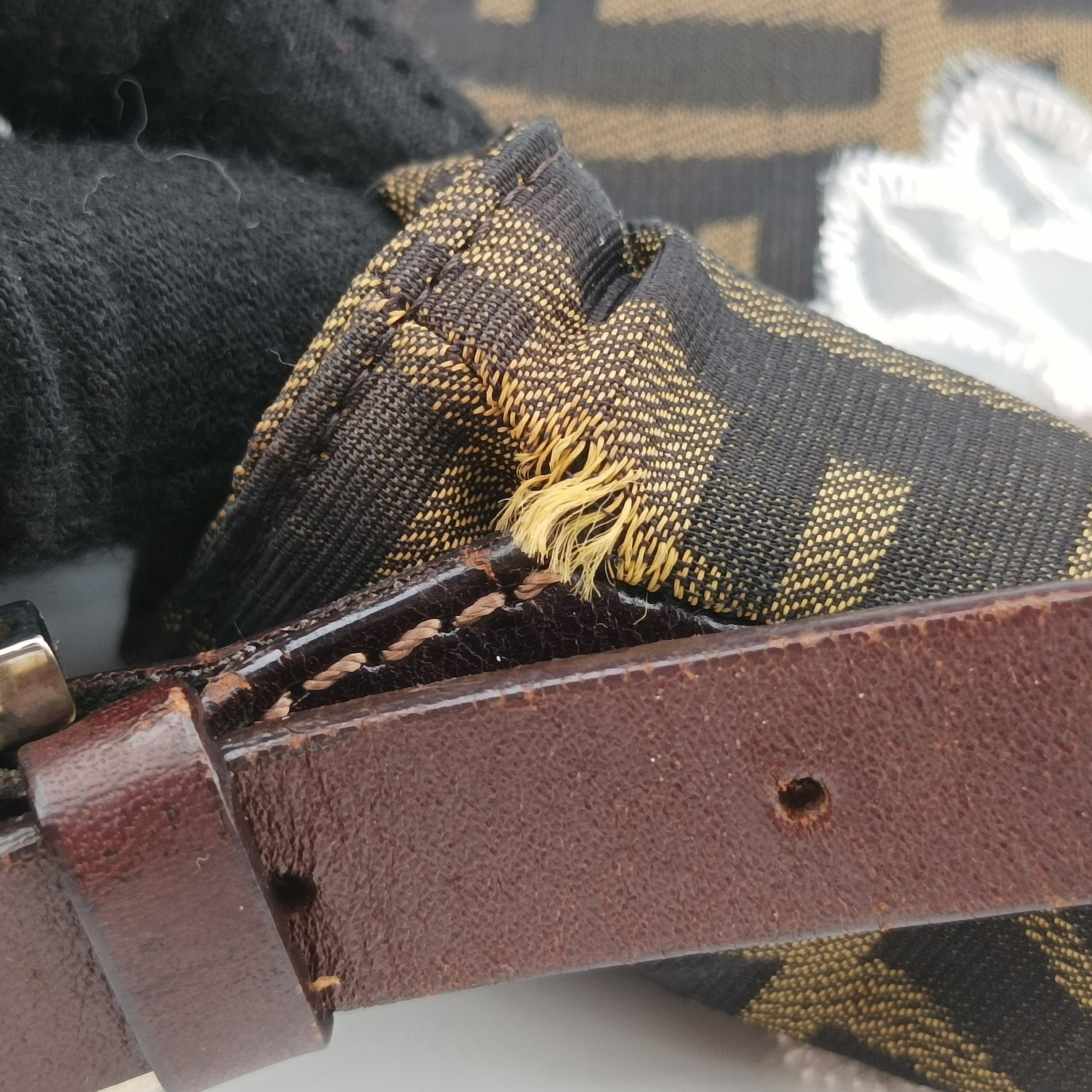 Pre-owned Fendi Zucca Mamma Baguette Brown Canvas x Leather 26685 shoulderbag | stylenewstar