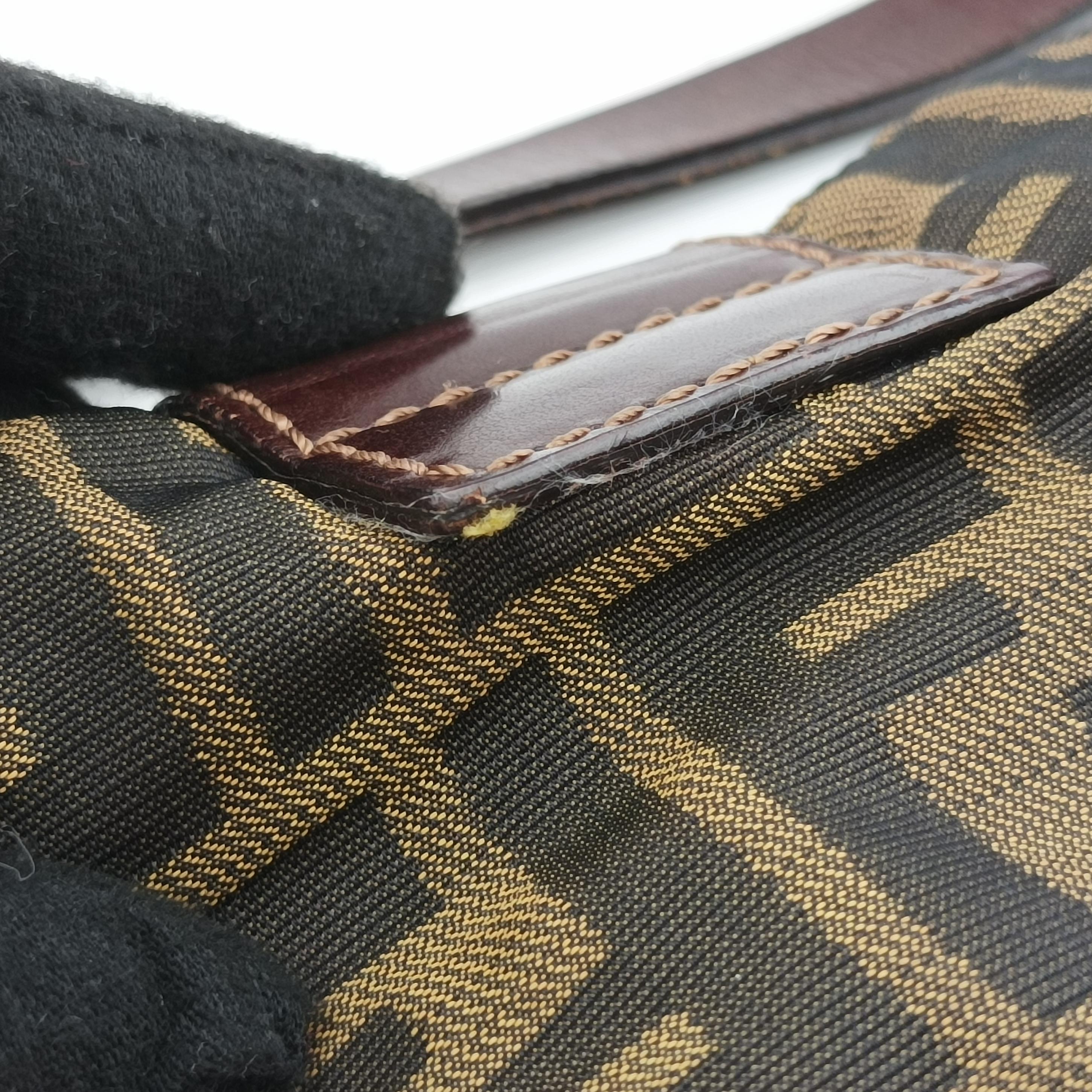 Pre-owned Fendi Zucca Mamma Baguette Brown Canvas x Leather 26685 shoulderbag | stylenewstar