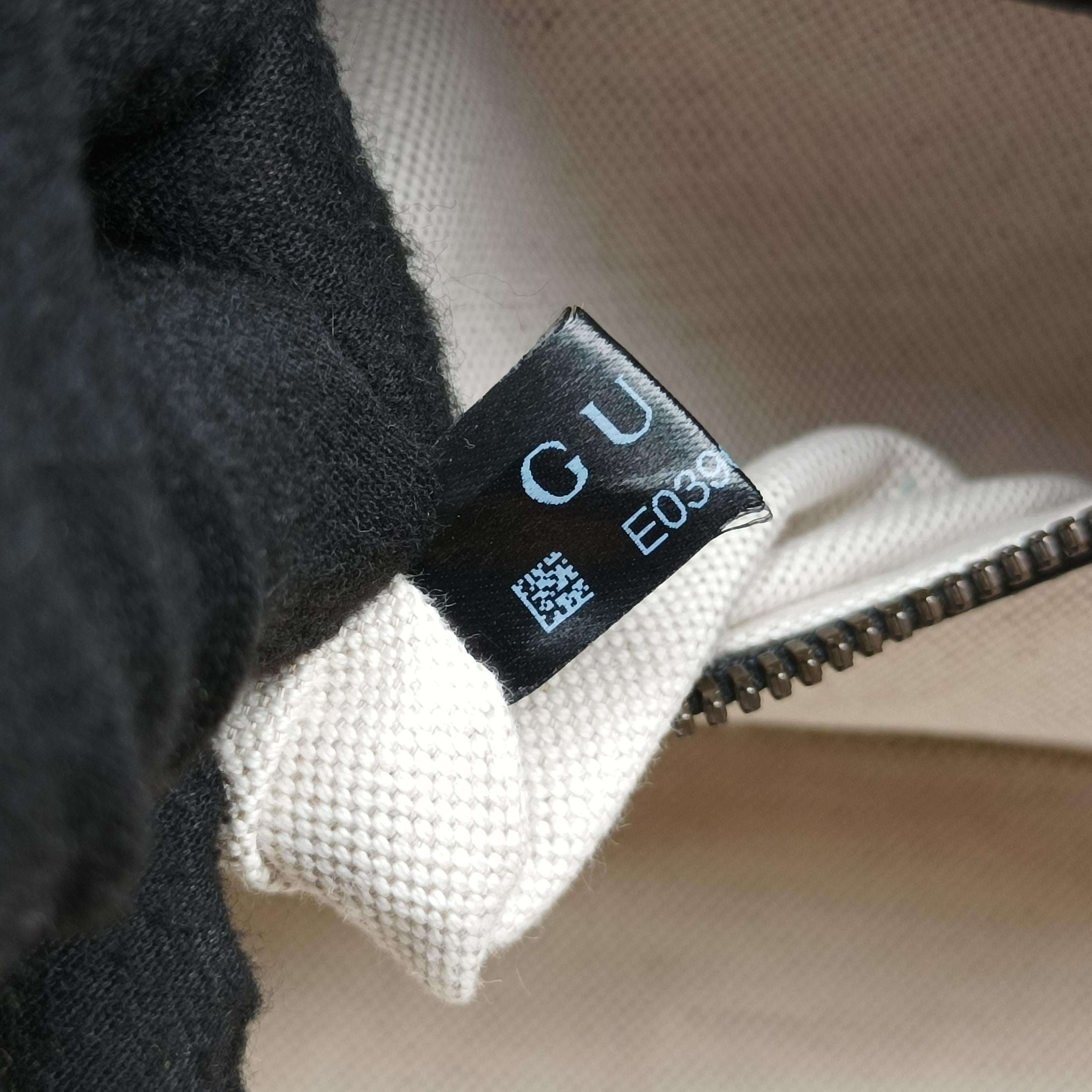 Pre-owned Gucci Adidas collaboration Red x Black x White x Multicolor PVC coated canvas 702427 shoulderbag | stylenewstar