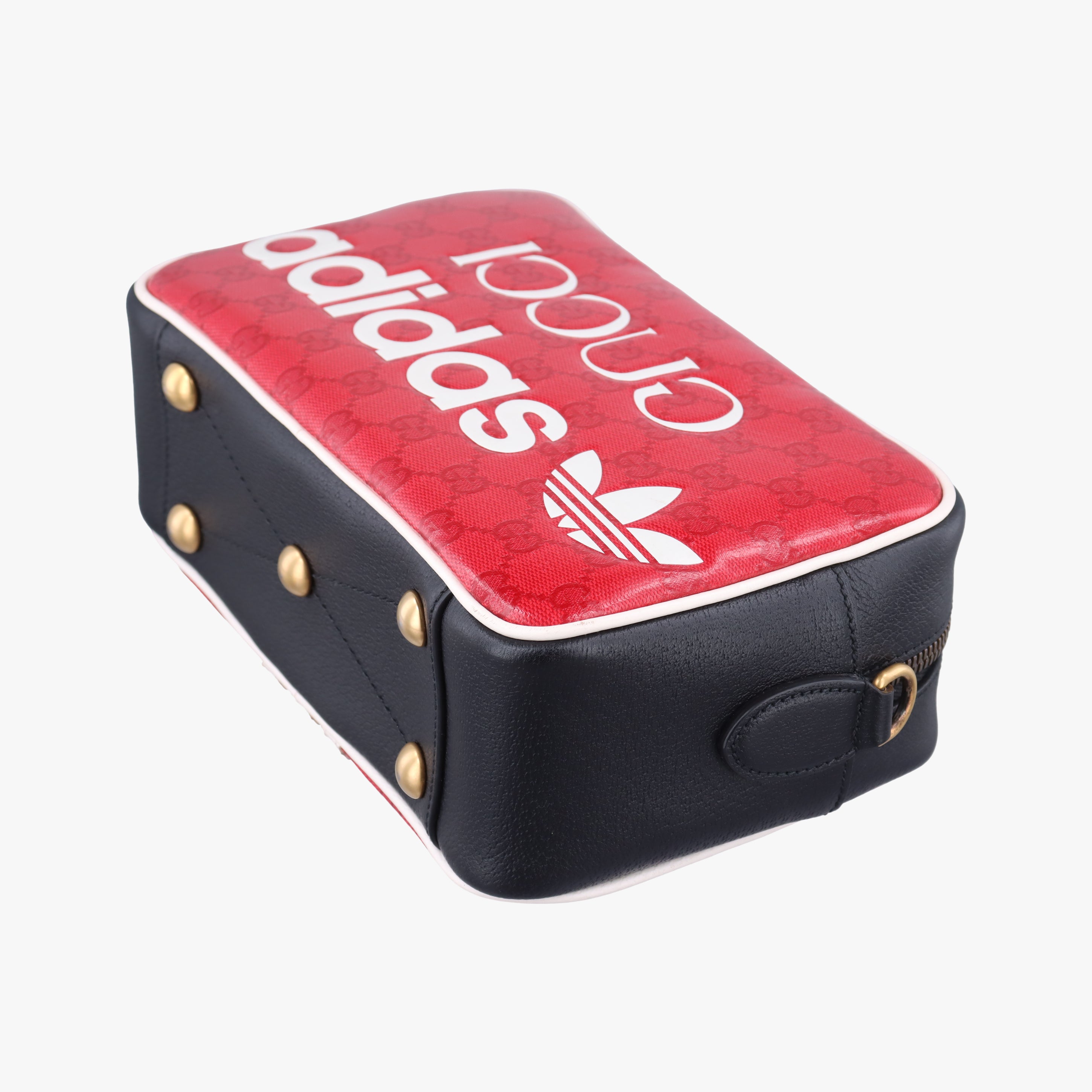 Pre-owned Gucci Adidas collaboration Red x Black x White x Multicolor PVC coated canvas 702427 shoulderbag | stylenewstar