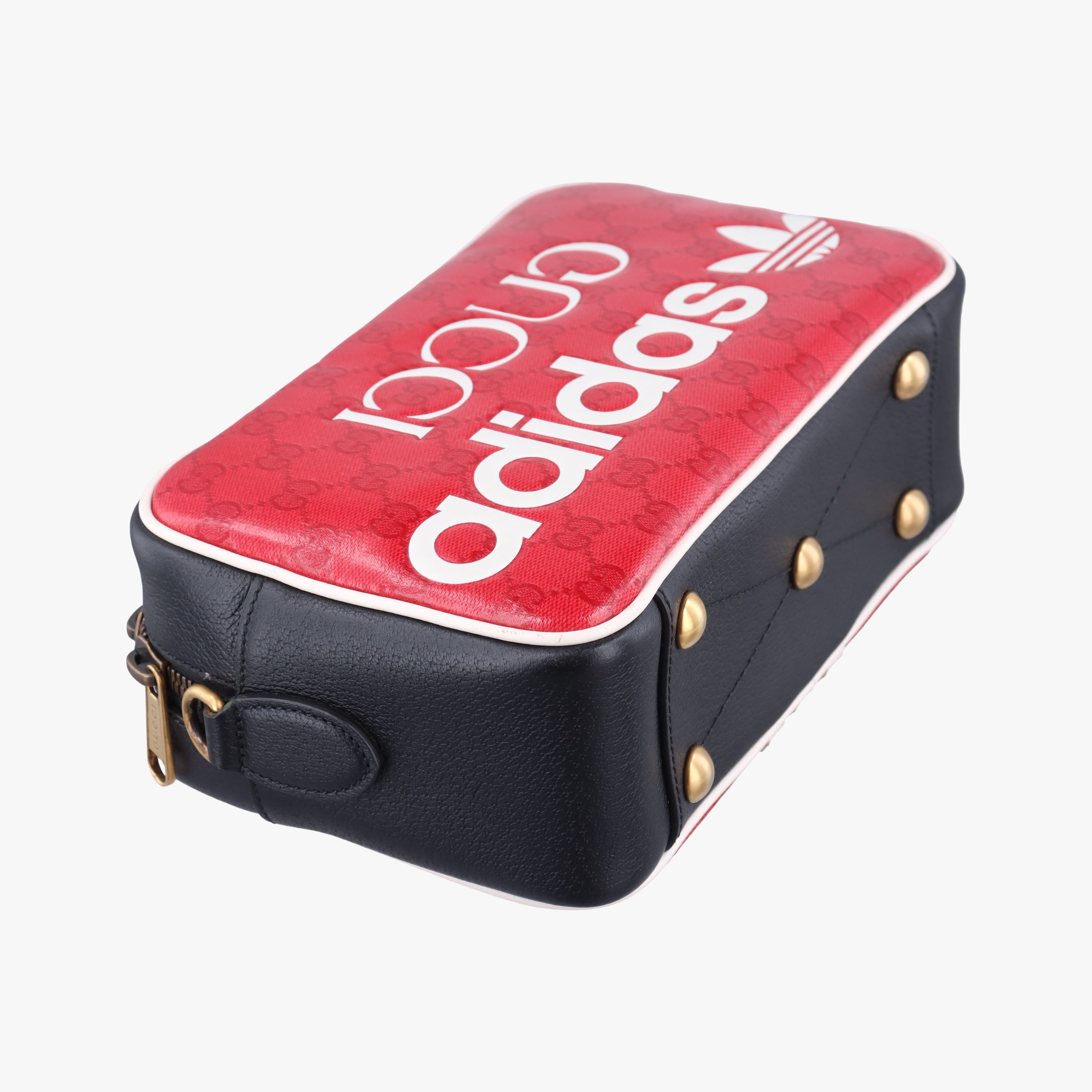 Pre-owned Gucci Adidas collaboration Red x Black x White x Multicolor PVC coated canvas 702427 shoulderbag | stylenewstar