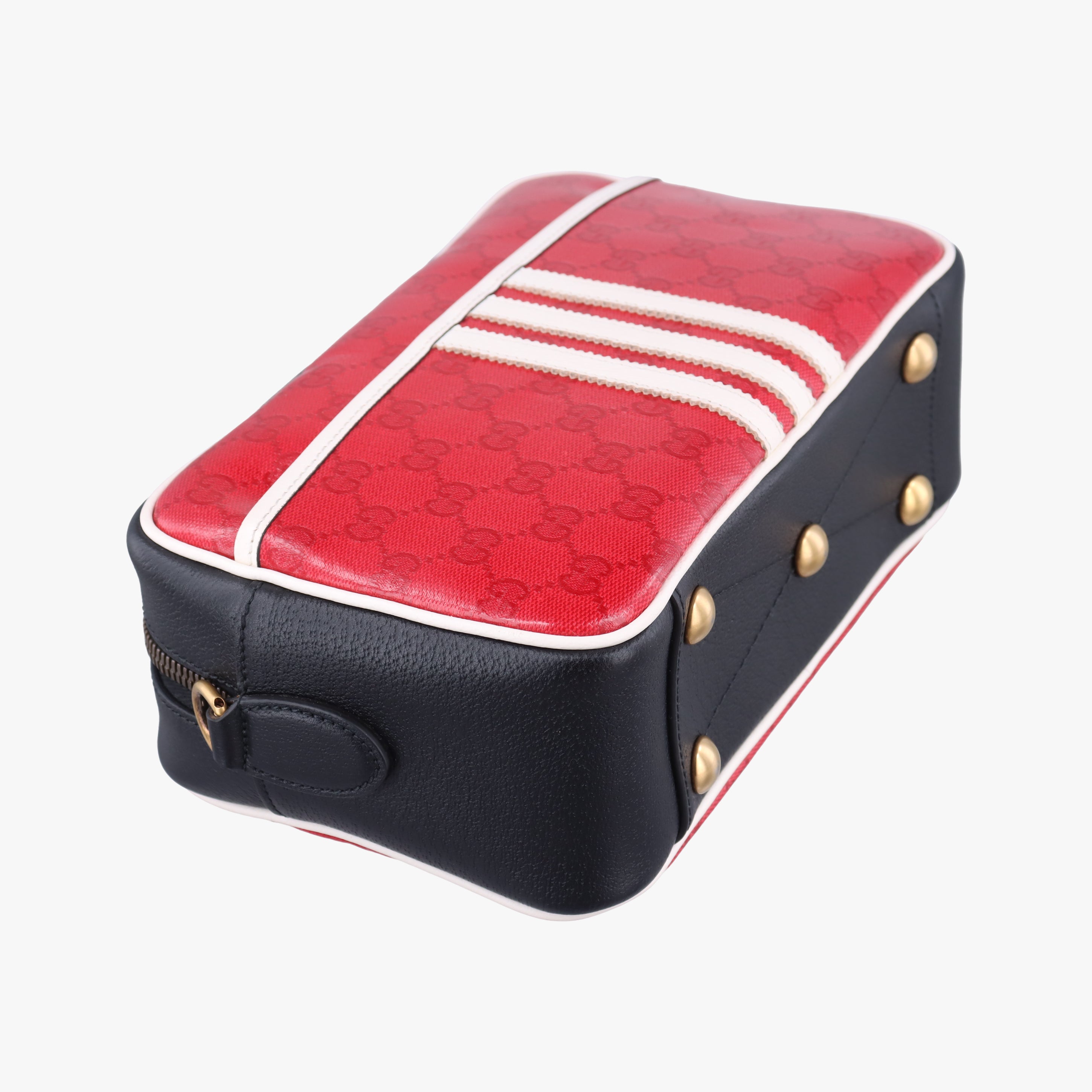 Pre-owned Gucci Adidas collaboration Red x Black x White x Multicolor PVC coated canvas 702427 shoulderbag | stylenewstar