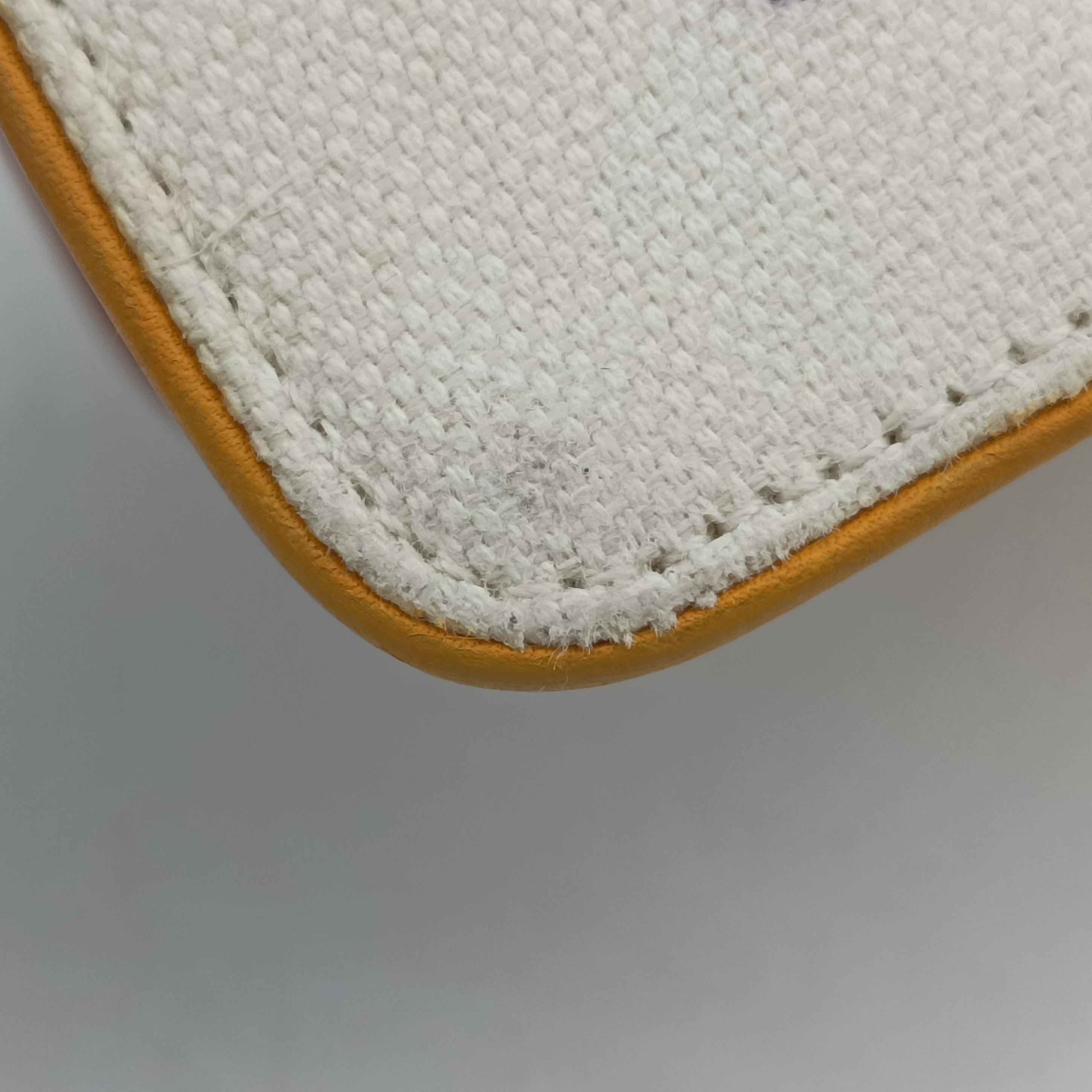 Pre-owned Gucci Cotton Linen Floral Cat White Canvas 499617 shoulderbag | stylenewstar