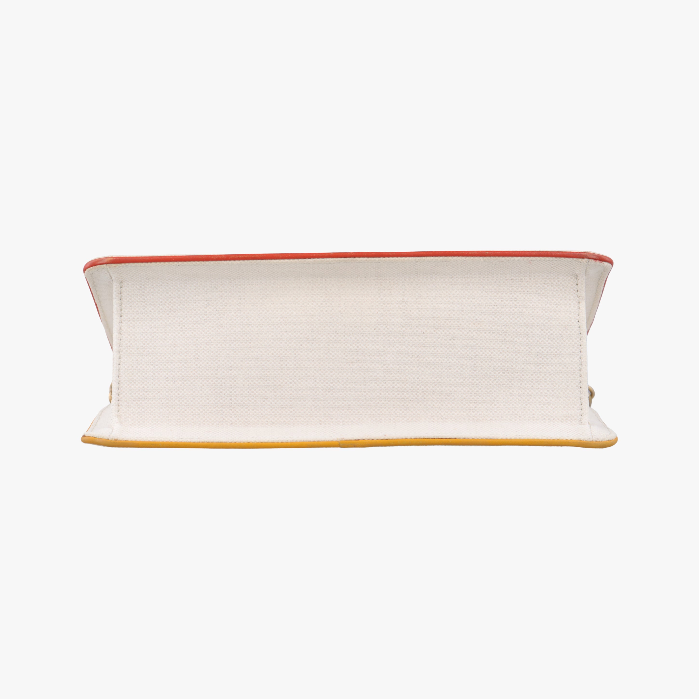 Pre-owned Gucci Cotton Linen Floral Cat White Canvas 499617 shoulderbag | stylenewstar