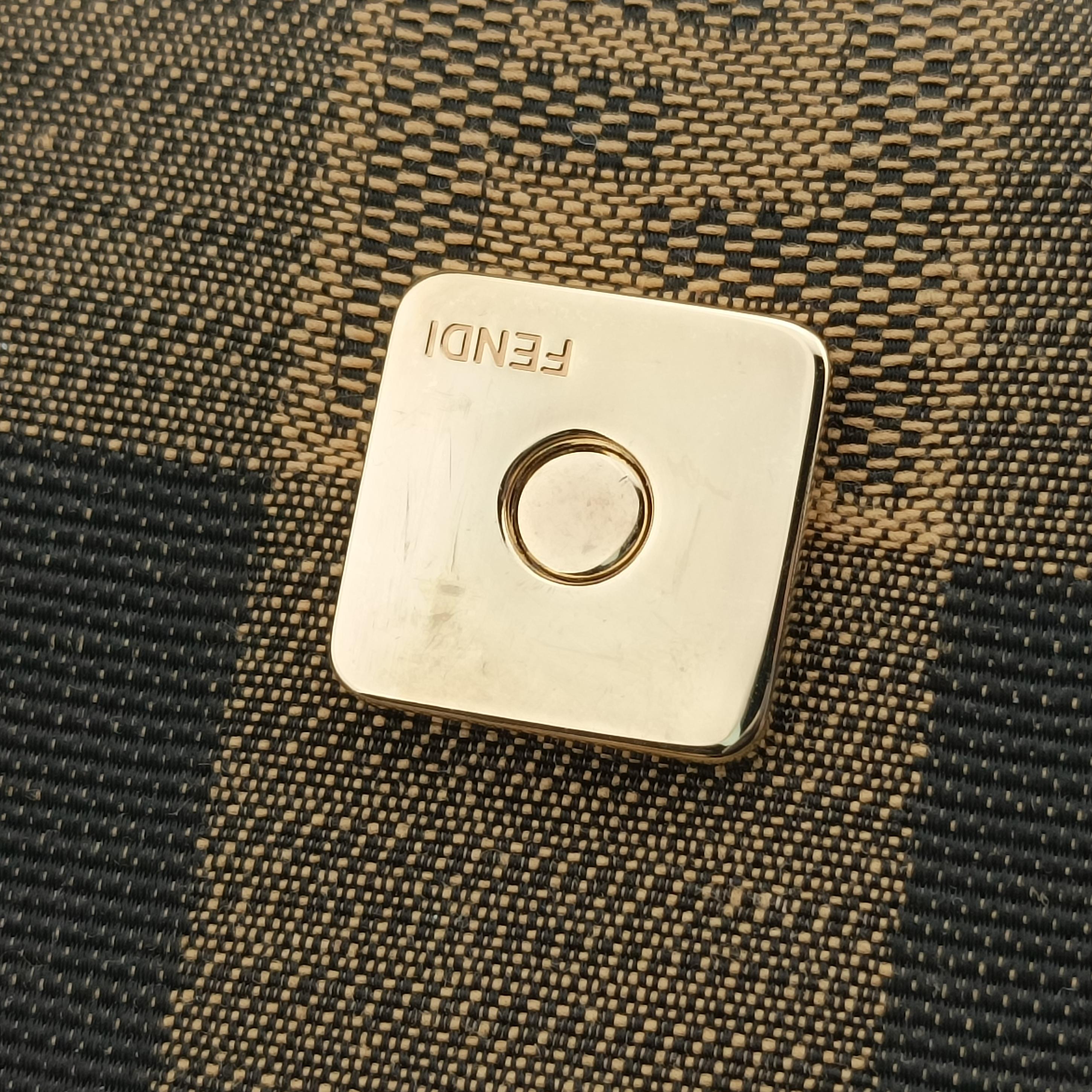 Pre-owned Fendi BAGUETTE Beige×Multicolour Canvas×Straw 8BR600 shoulderbag | stylenewstar