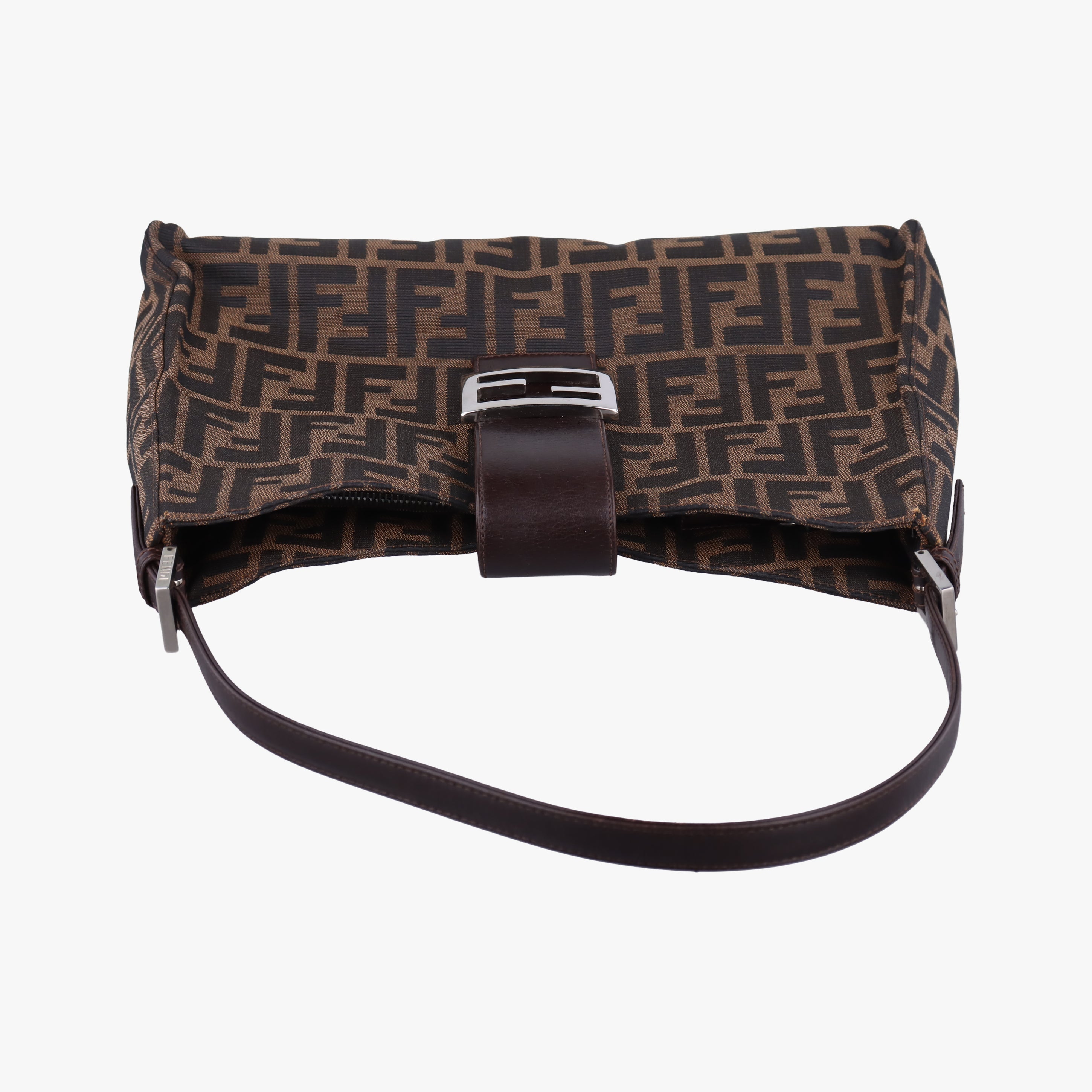 Pre-owned Fendi Baguette Brown canvas 091611 shoulderbag | stylenewstar