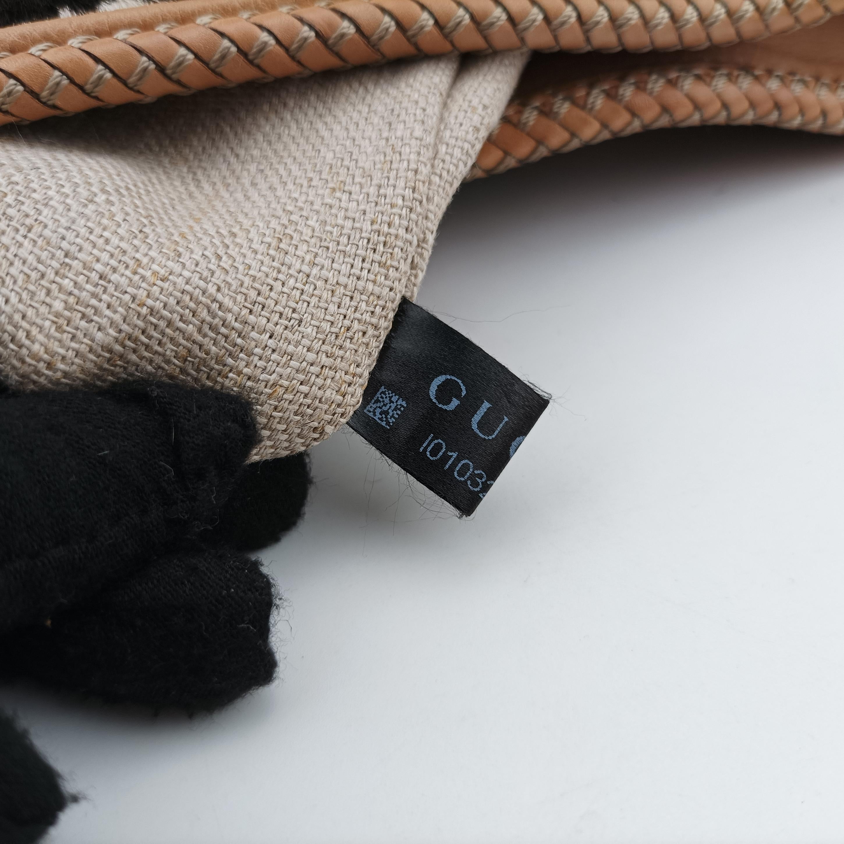 Secondhand Gucci Zebra Printed Marrakech Black×White×Beige ponyhair 257023 handbag | stylenewstar