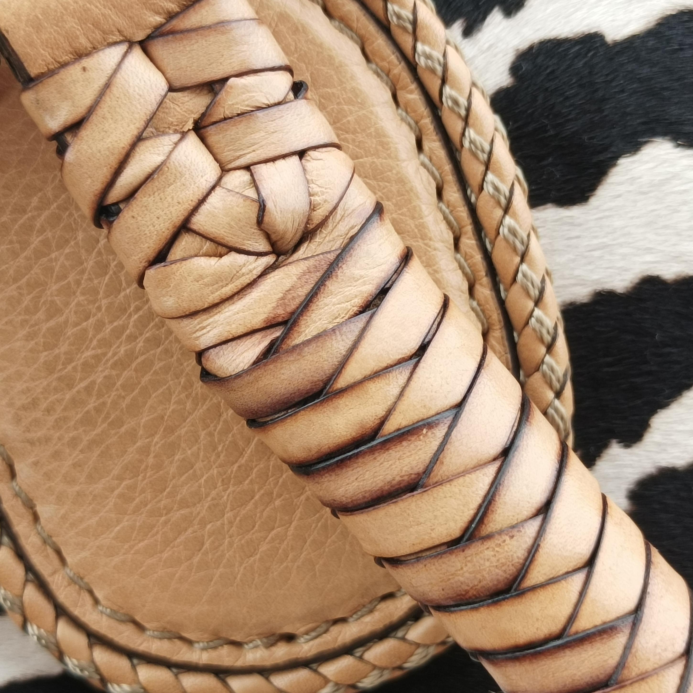 Secondhand Gucci Zebra Printed Marrakech Black×White×Beige ponyhair 257023 handbag | stylenewstar