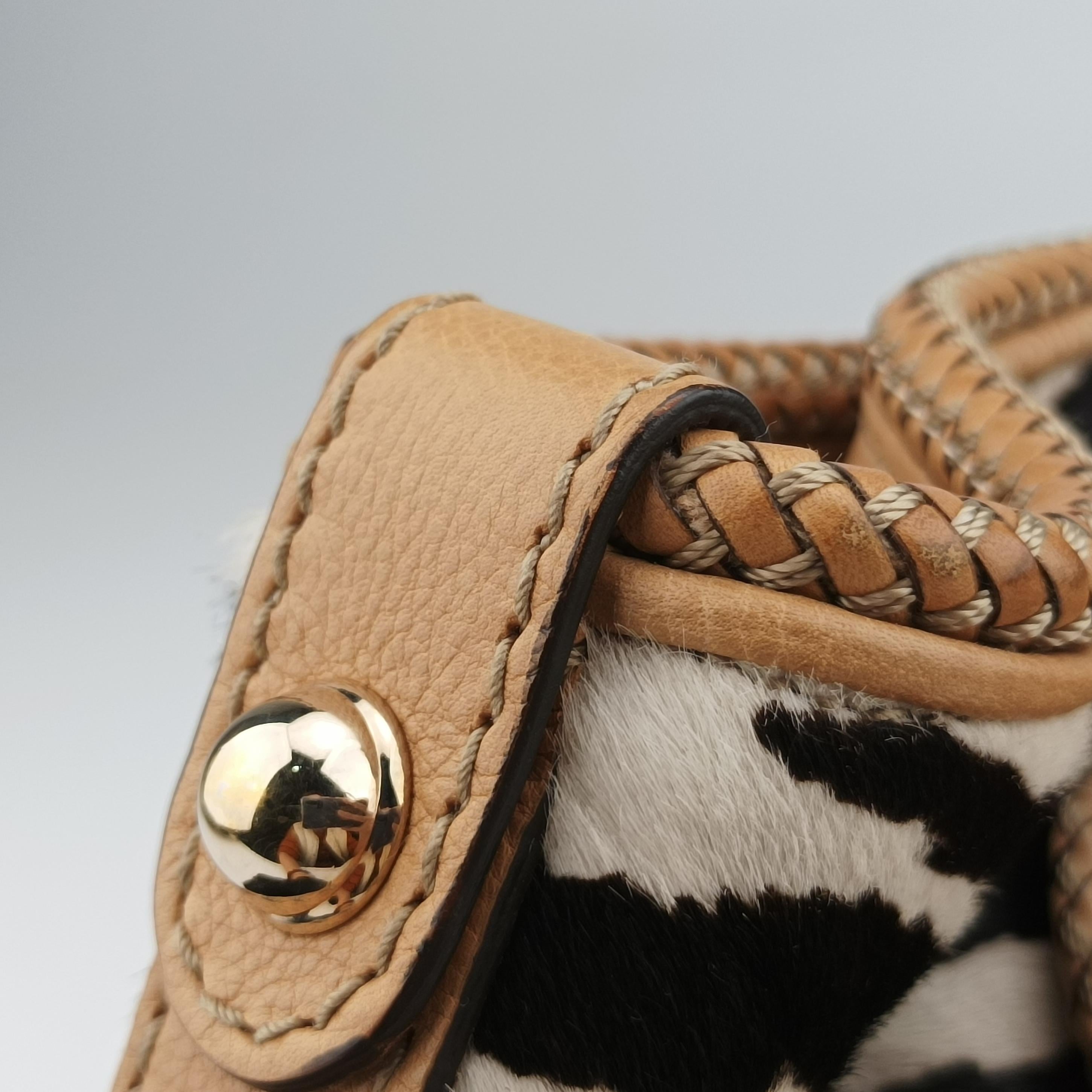 Secondhand Gucci Zebra Printed Marrakech Black×White×Beige ponyhair 257023 handbag | stylenewstar