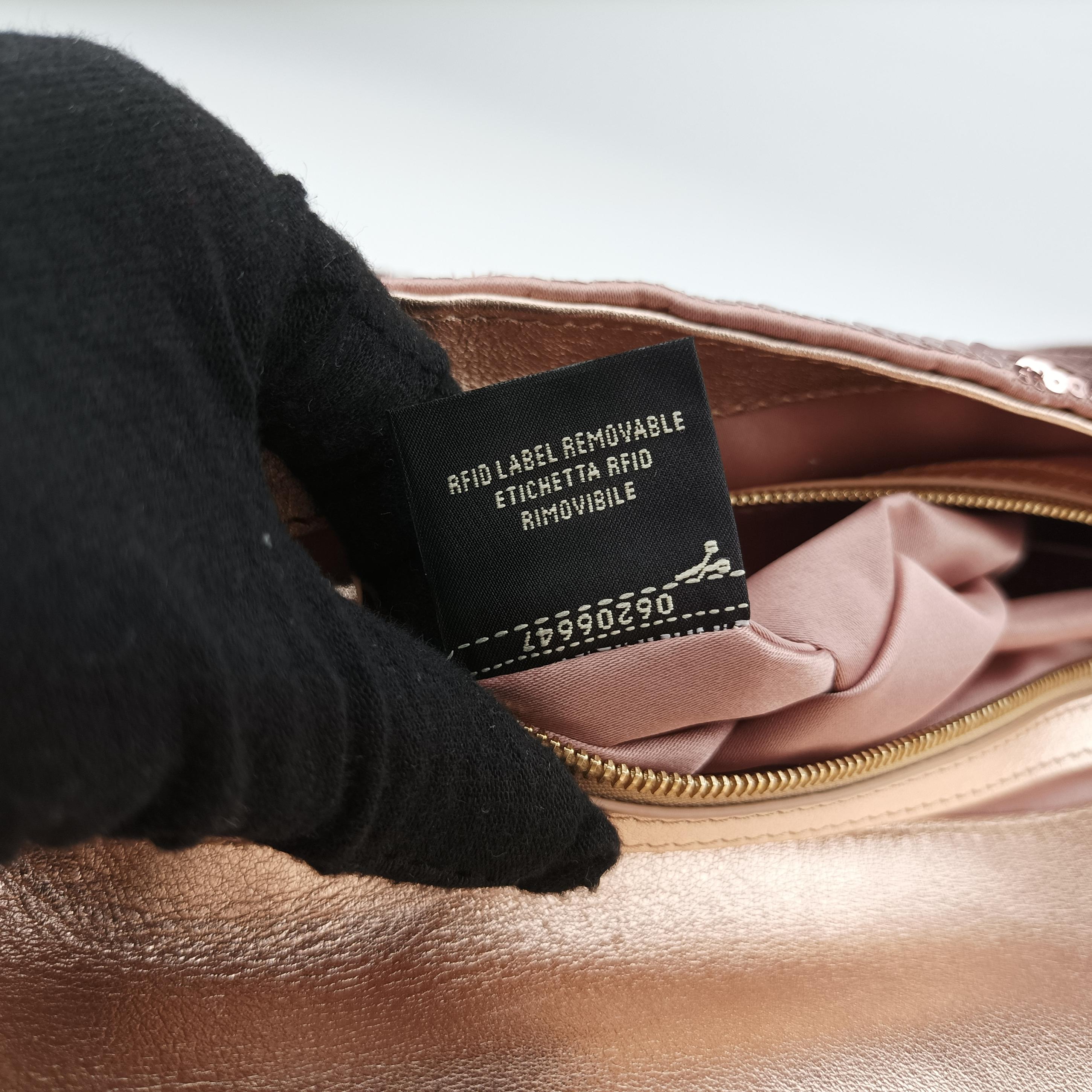 Pre-owned Fendi BAGUETTE Pink sequins 8BR600 shoulderbag | stylenewstar