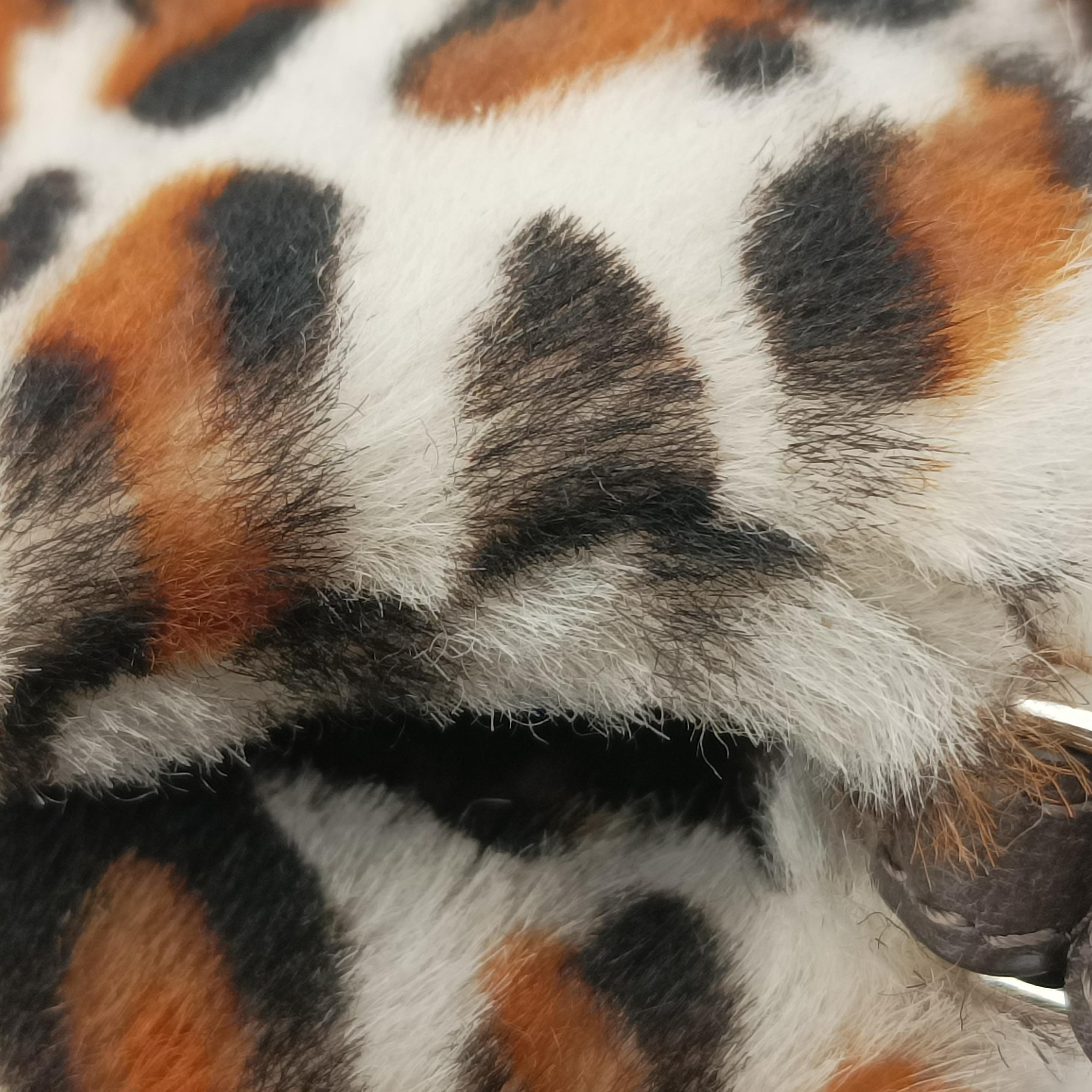 Pre-owned Fendi BAGUETTE White x Brown x Black x Multicolor ponyhair 7AS142 shoulderbag | stylenewstar