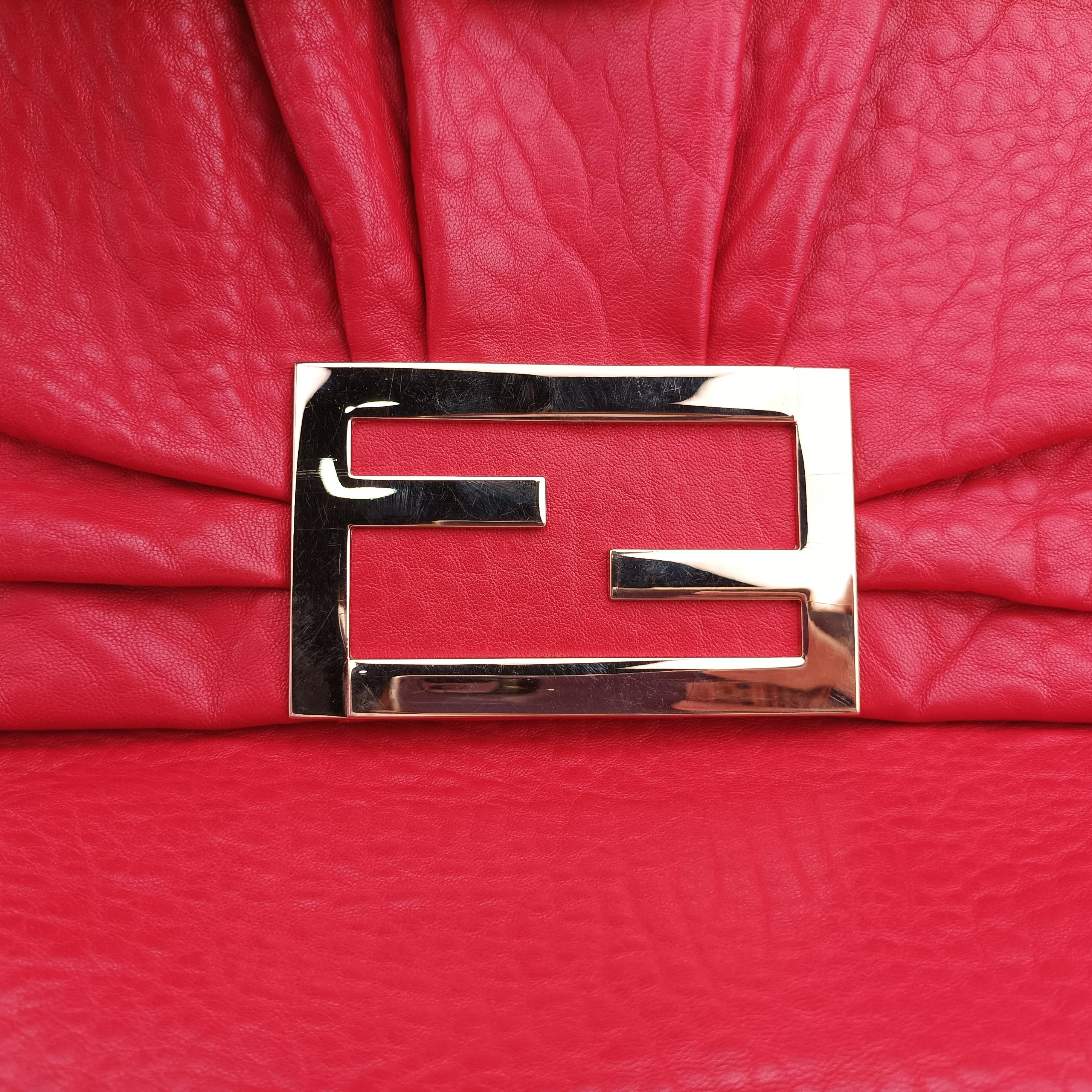 Pre-owned Fendi Mia Flap Red Leather 8BT163 shoulderbag | stylenewstar