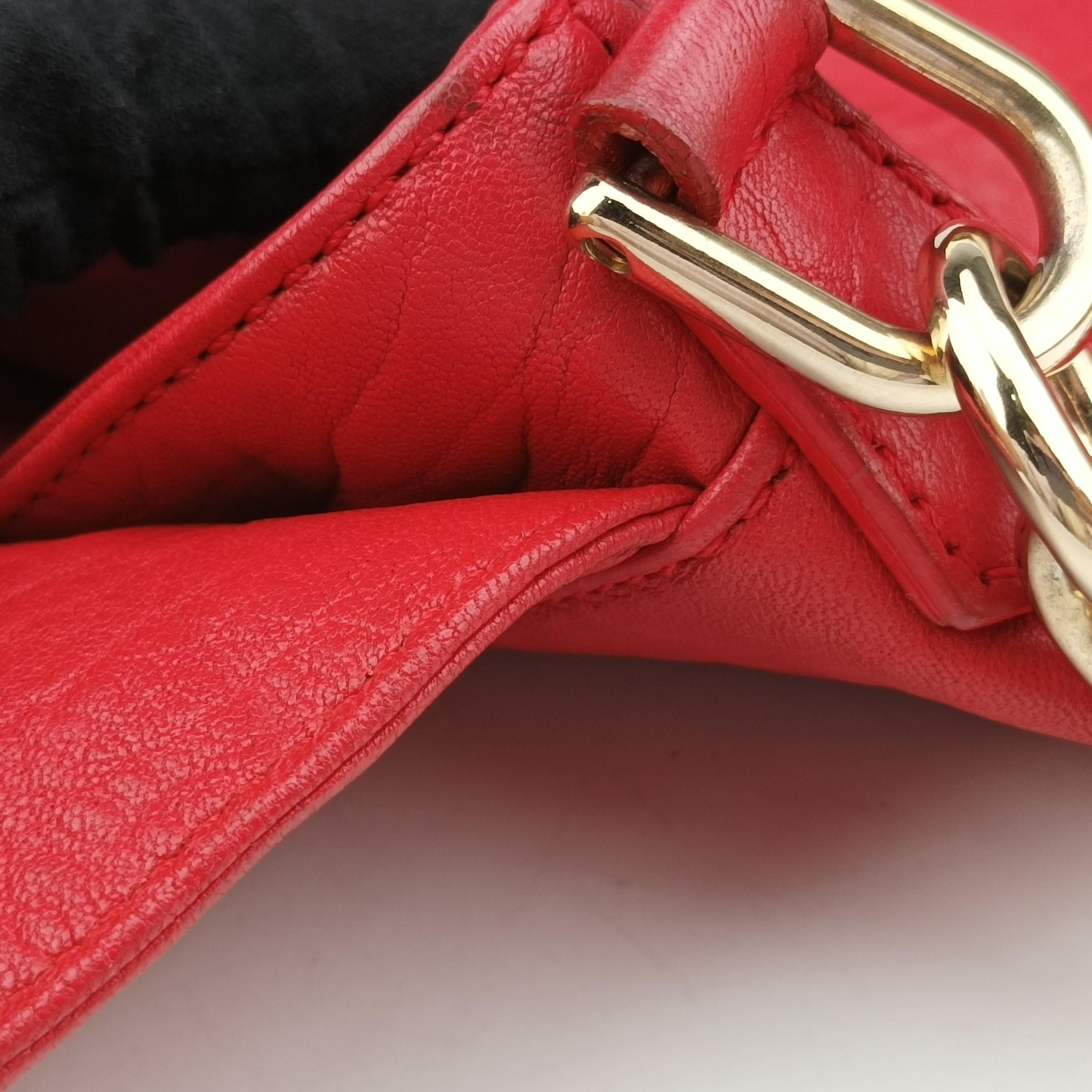 Pre-owned Fendi Mia Flap Red Leather 8BT163 shoulderbag | stylenewstar