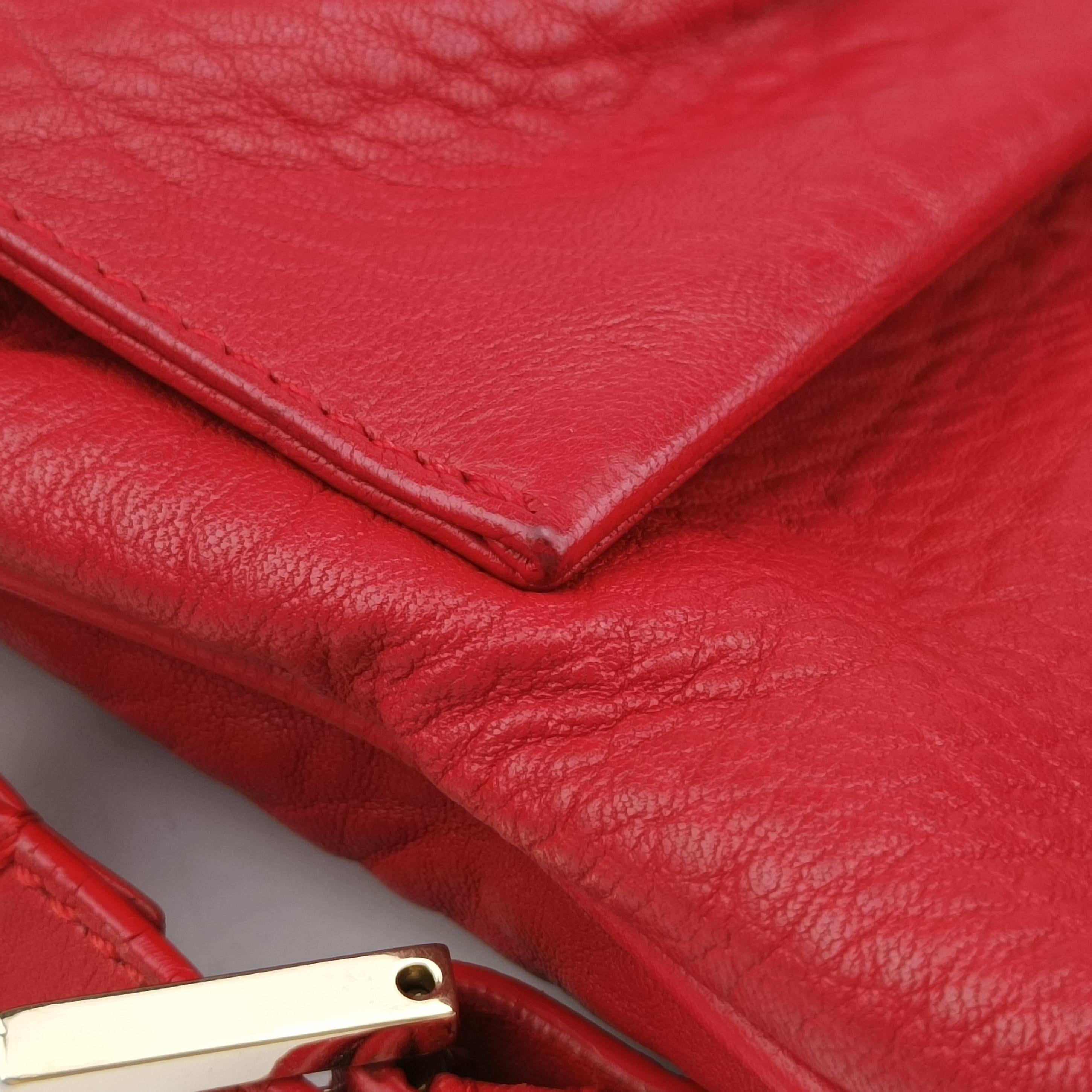 Pre-owned Fendi Mia Flap Red Leather 8BT163 shoulderbag | stylenewstar