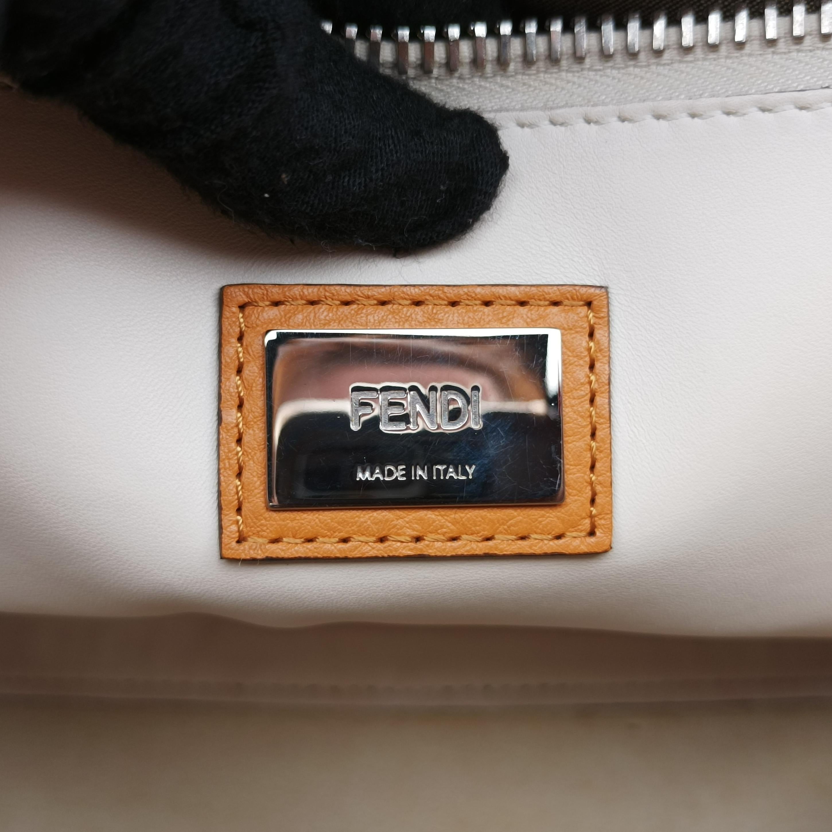 Pre-owned Fendi PEEKABOO Orange Leather 8BN290 shoulderbag | stylenewstar