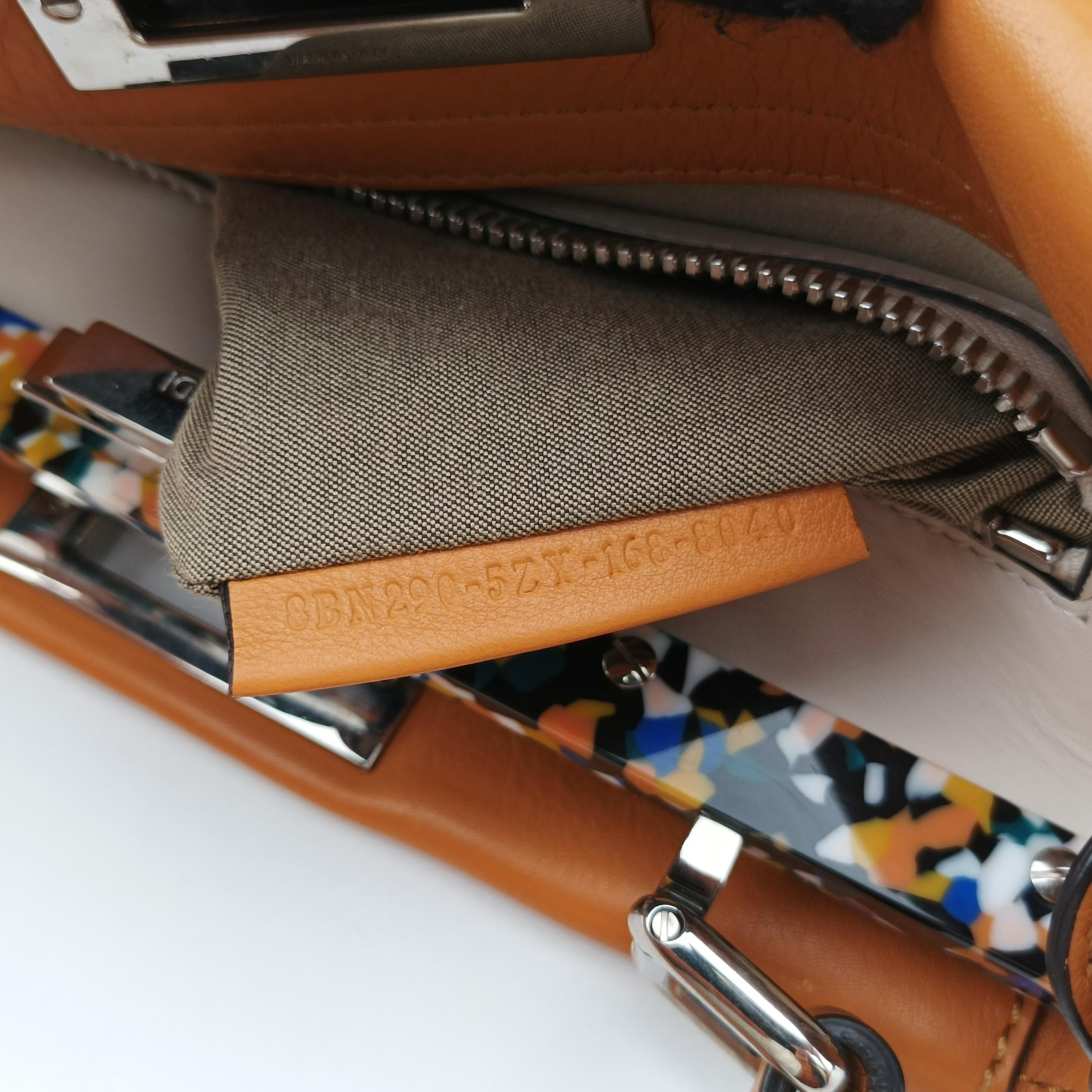 Pre-owned Fendi PEEKABOO Orange Leather 8BN290 shoulderbag | stylenewstar