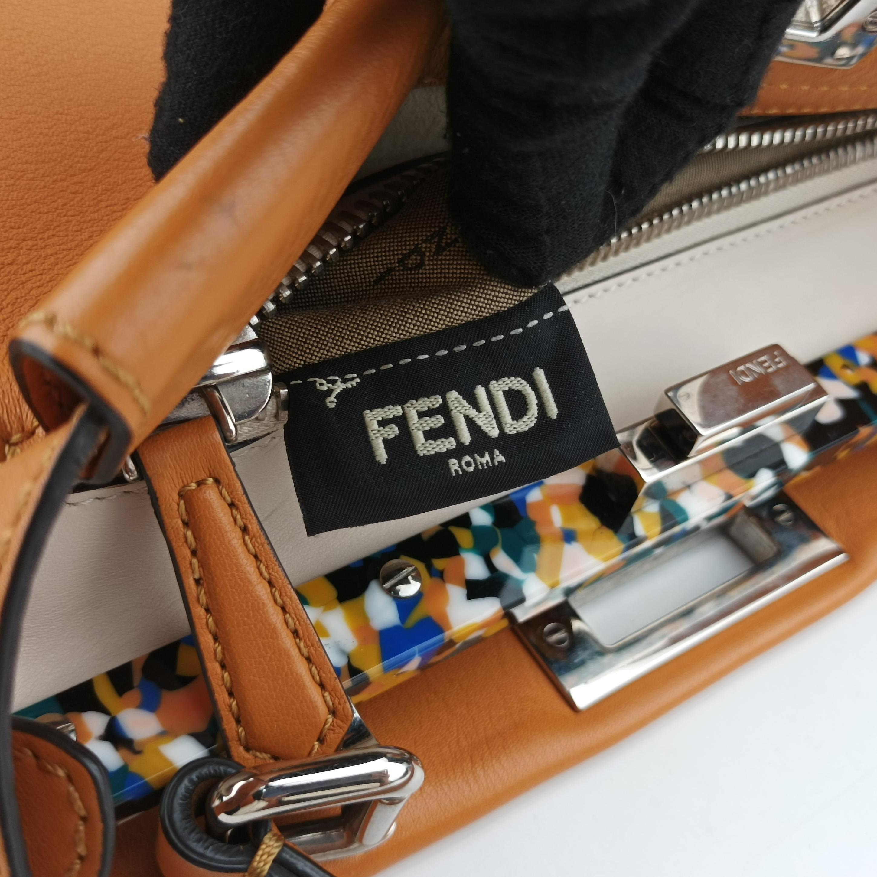 Pre-owned Fendi PEEKABOO Orange Leather 8BN290 shoulderbag | stylenewstar